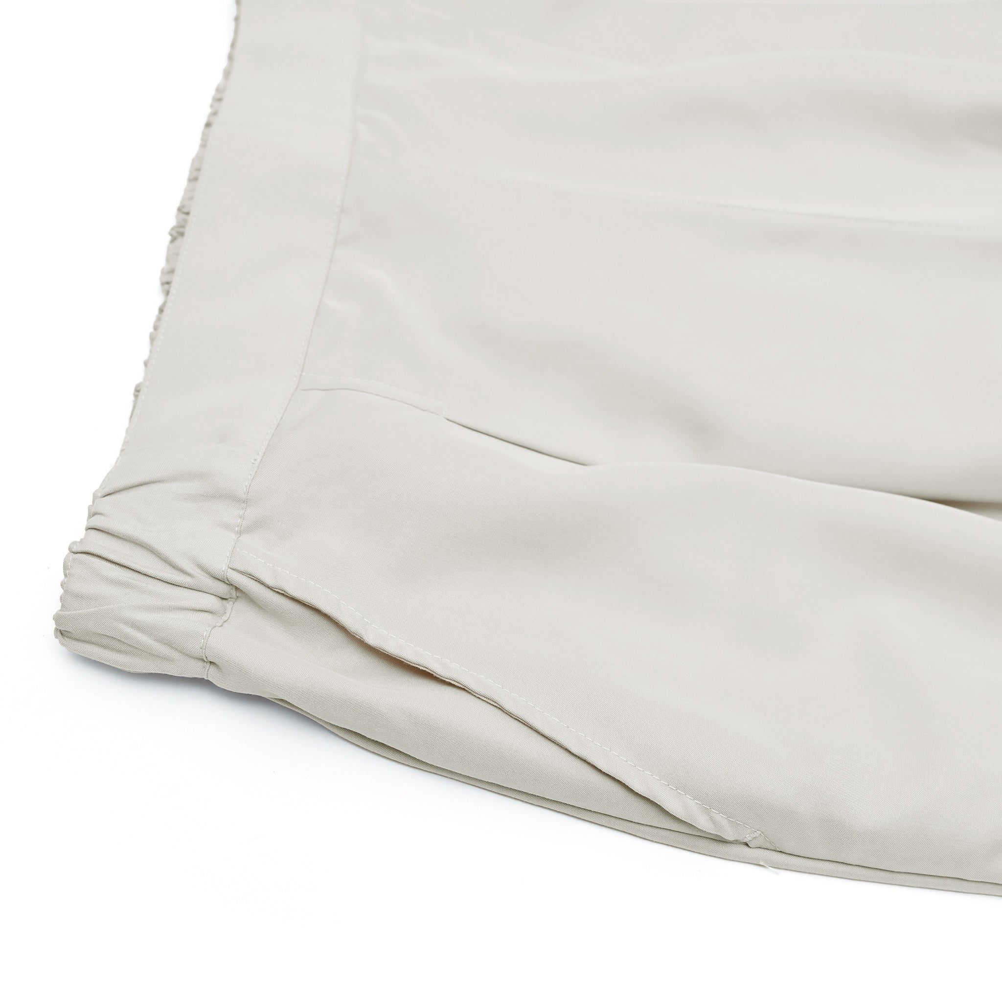 パウダーポプリンパンツ