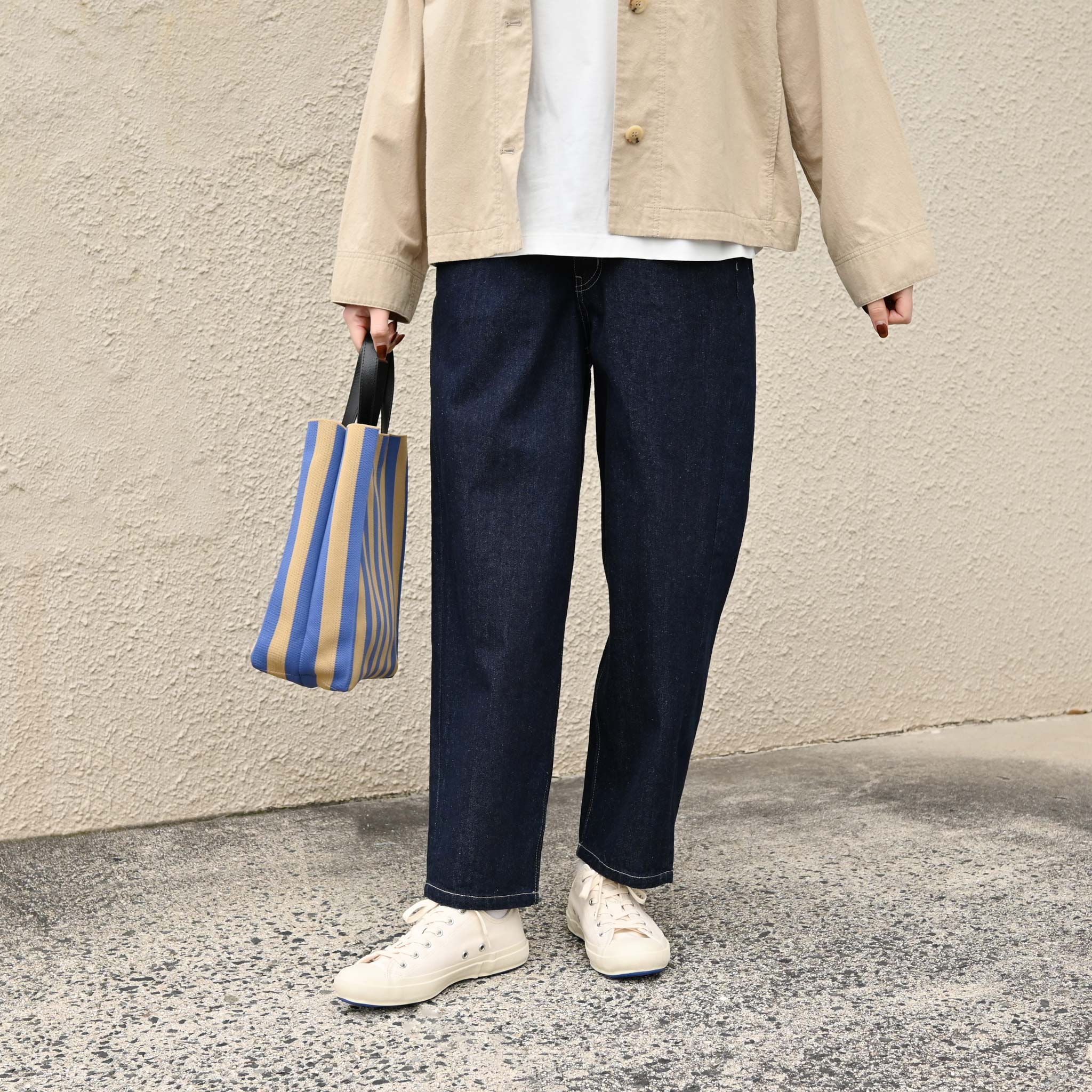 デニムステッチテーパードパンツ