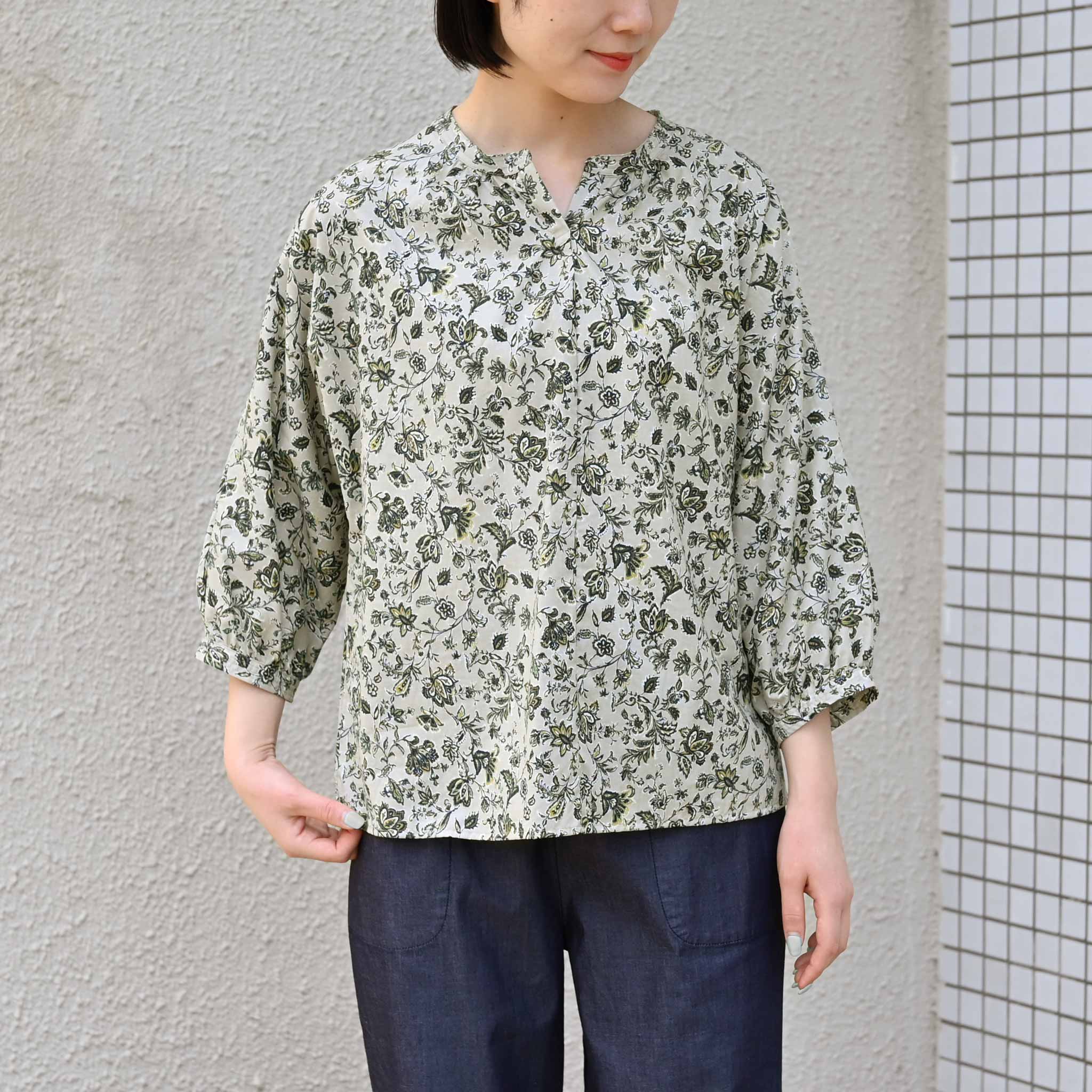 ペイズリーフラワープルオーバー 7分袖