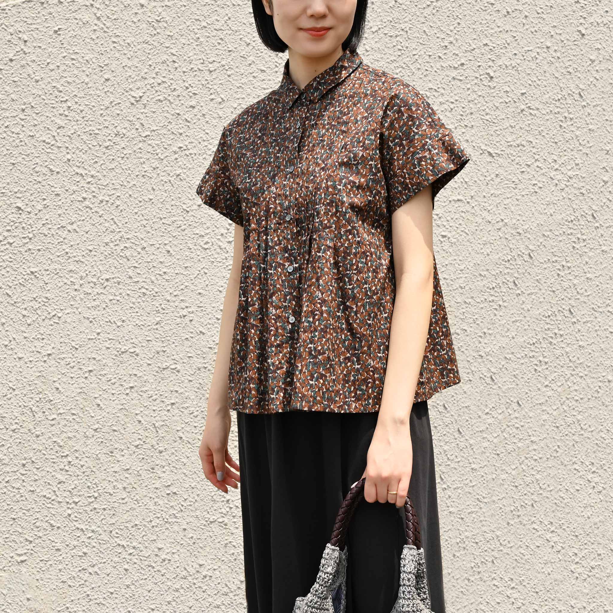 キカバナローンブラウス 半袖