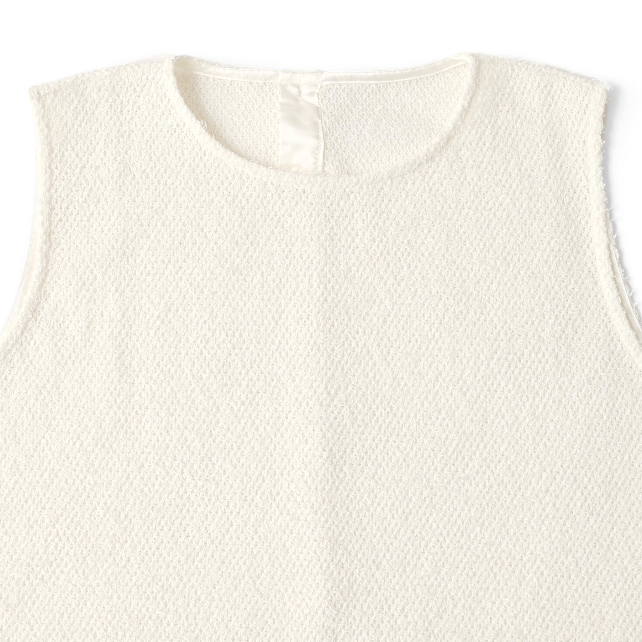 カールヤーンラッセル ノースリーブ