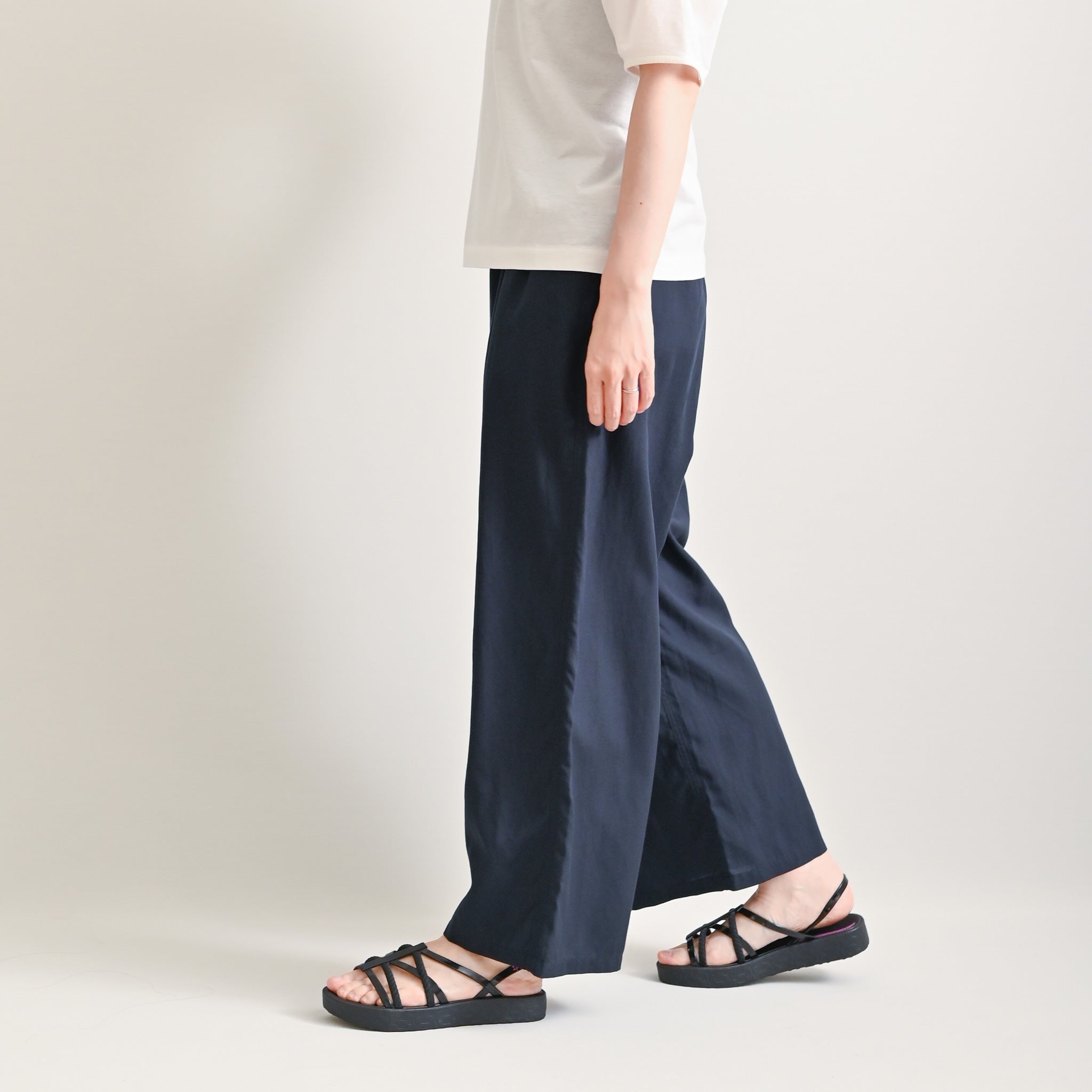 スラブポプリンパンツ