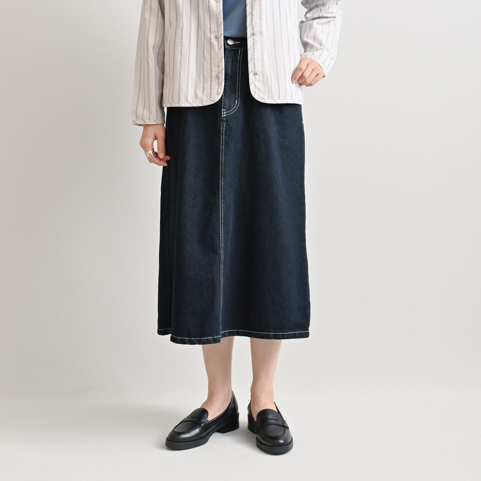 デニムステッチスカート