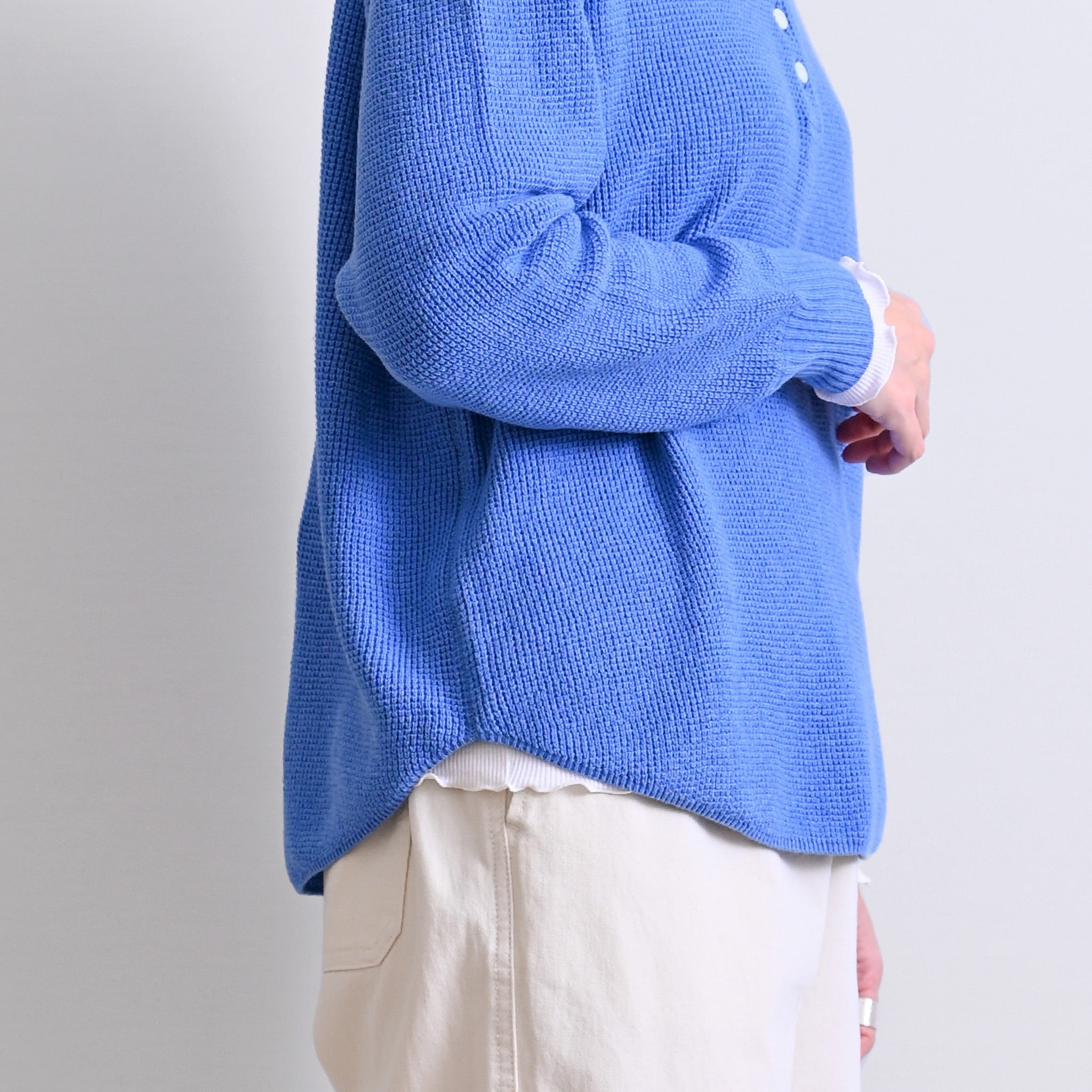 プレーンニットボタンプルオーバー 長袖