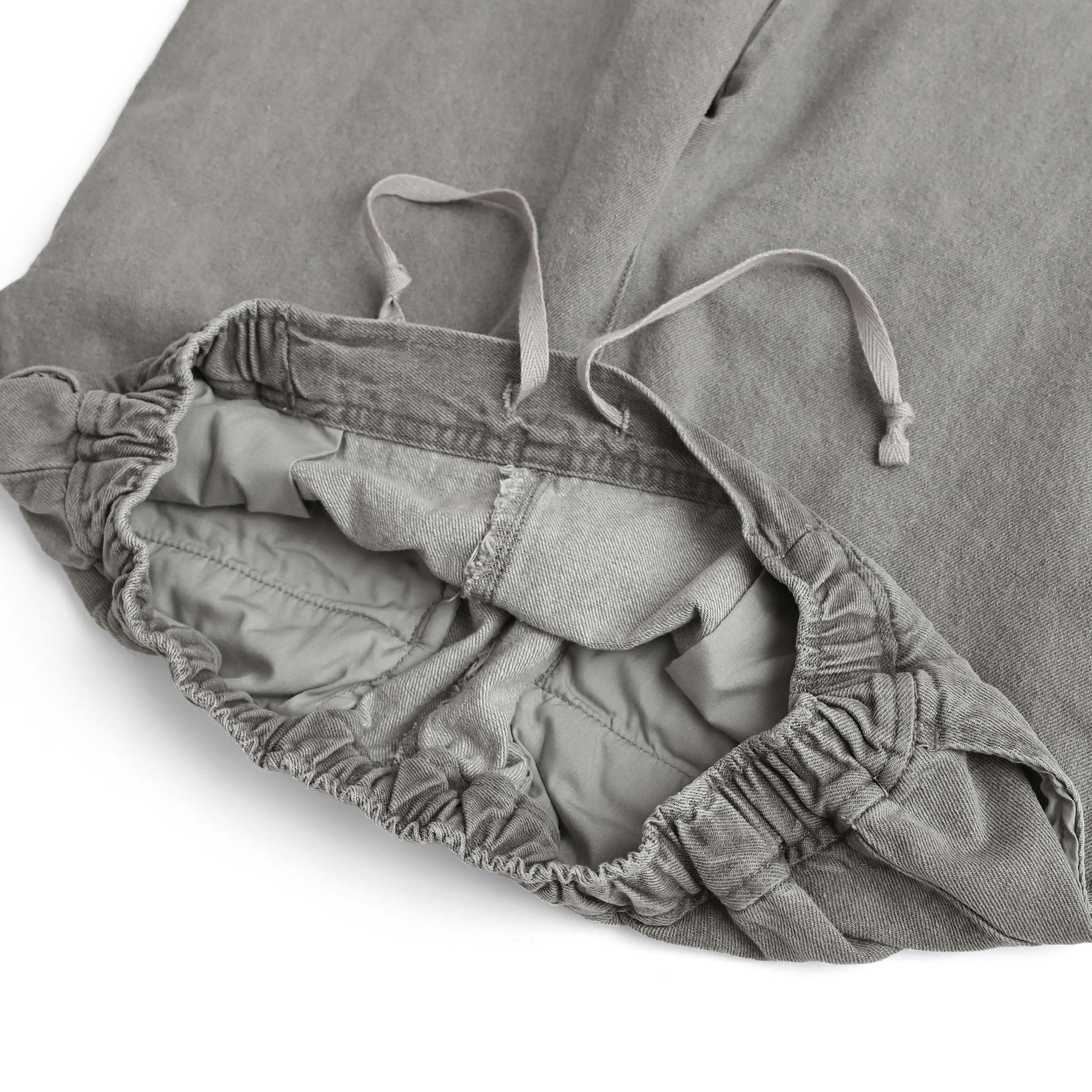 ウォッシュデニムセミワイドパンツ