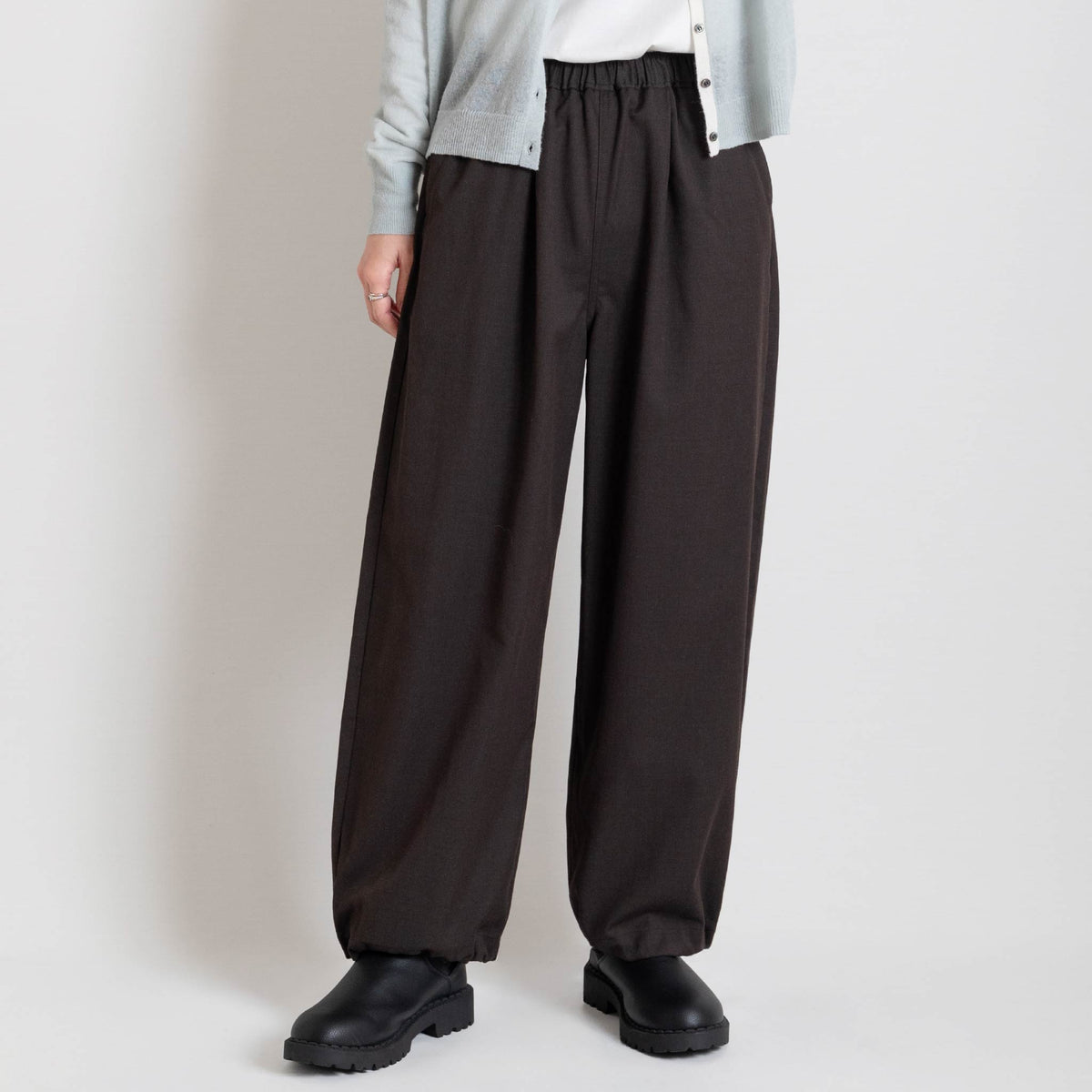 ウールブレンドツイルパンツ