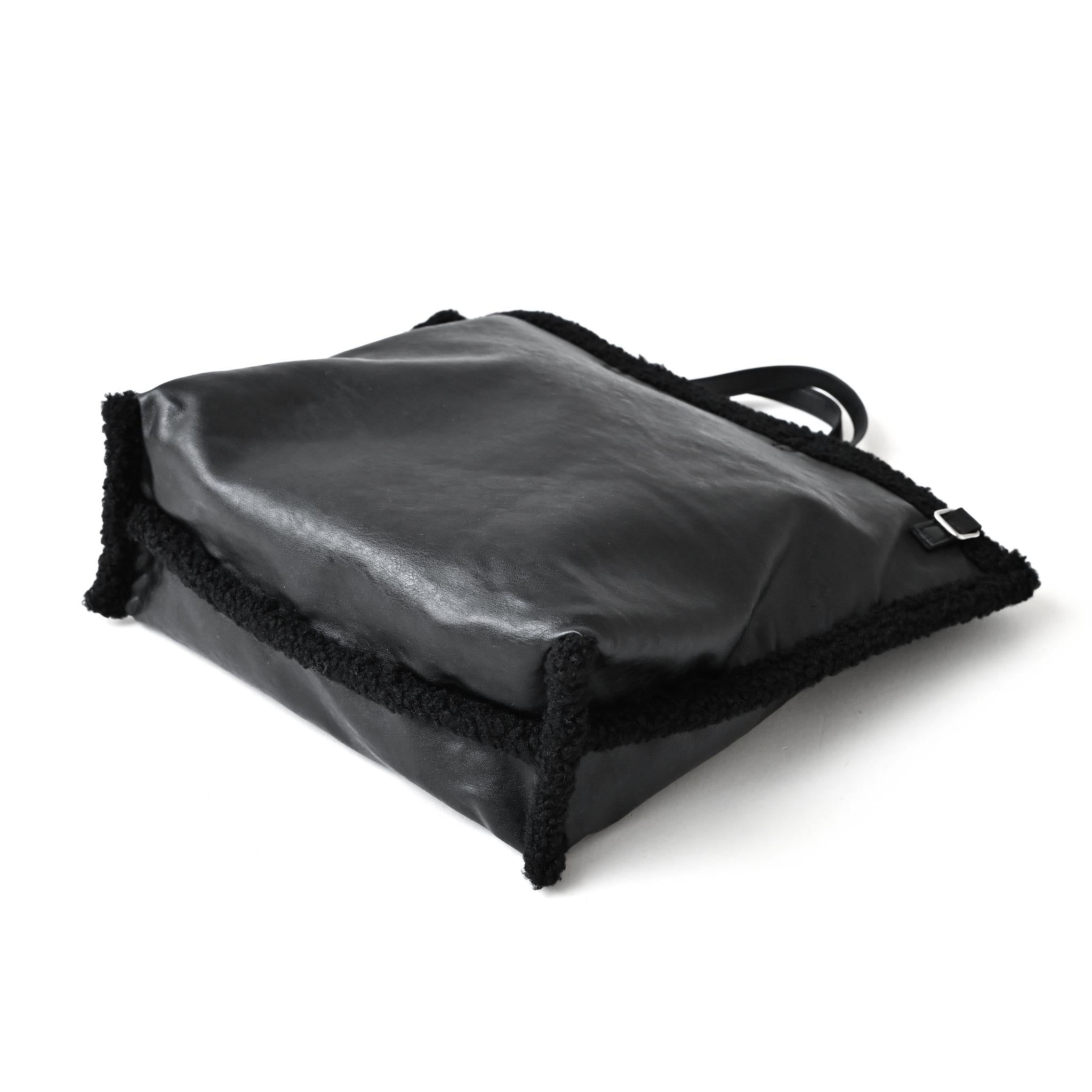 リバーシブルボアバッグ