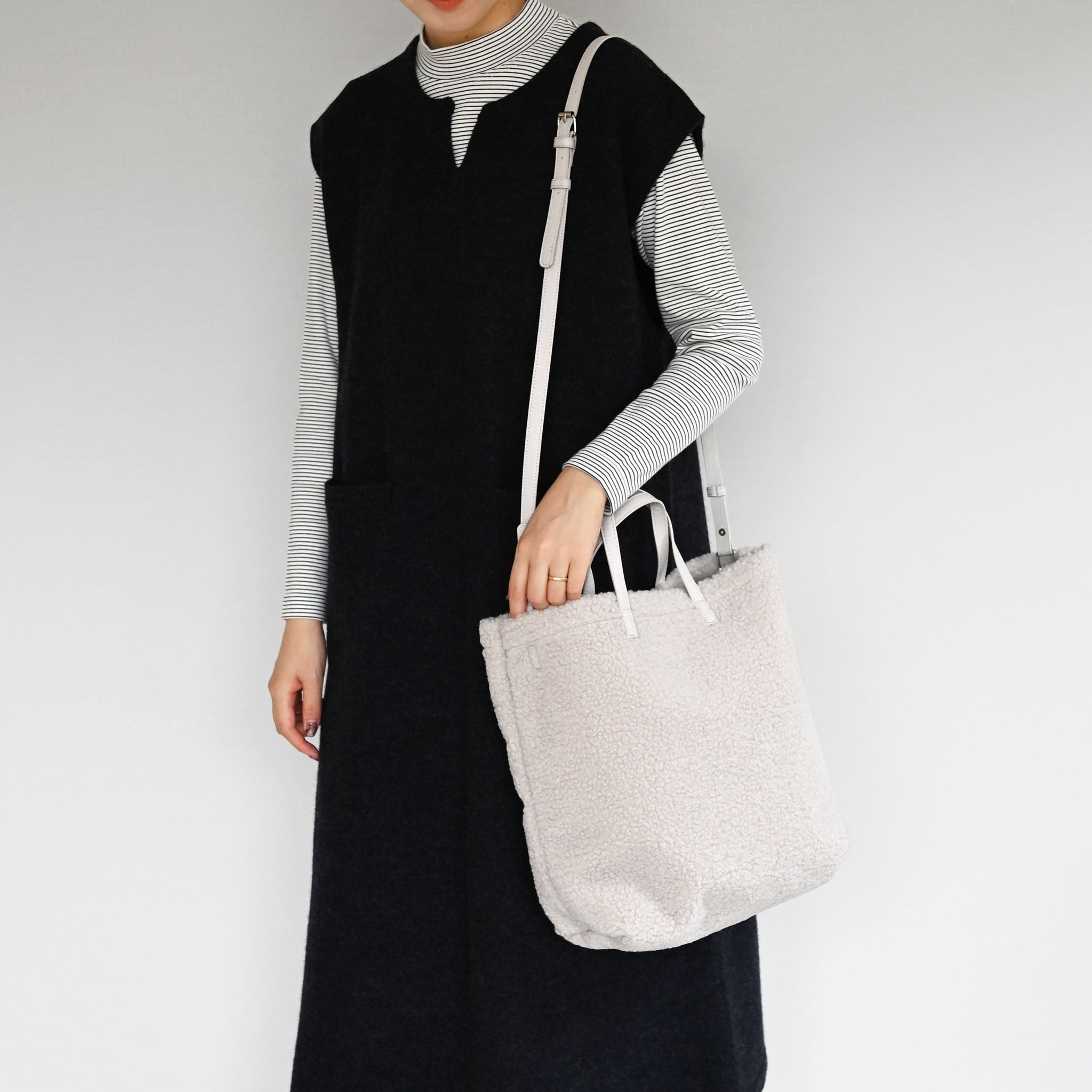 リバーシブルボアバッグ