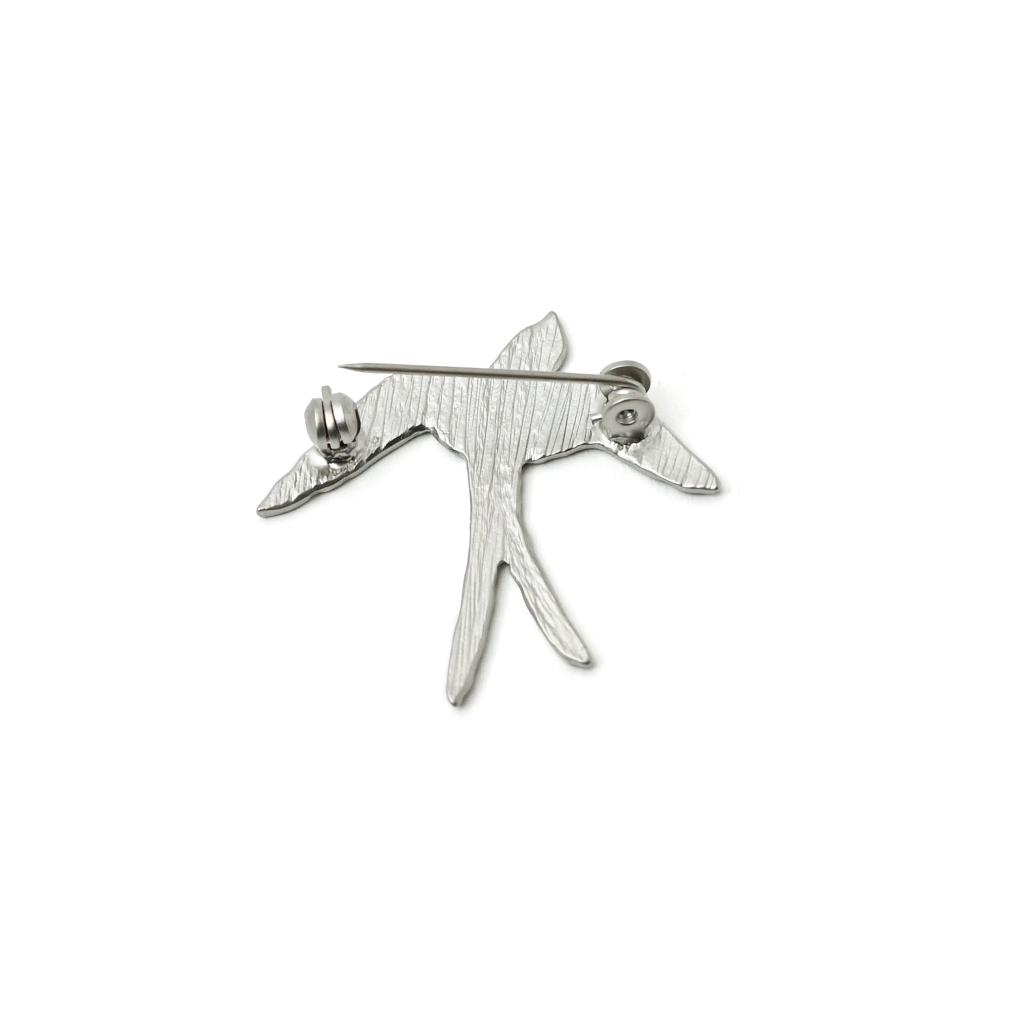 ブローチ AT24C ツバメ