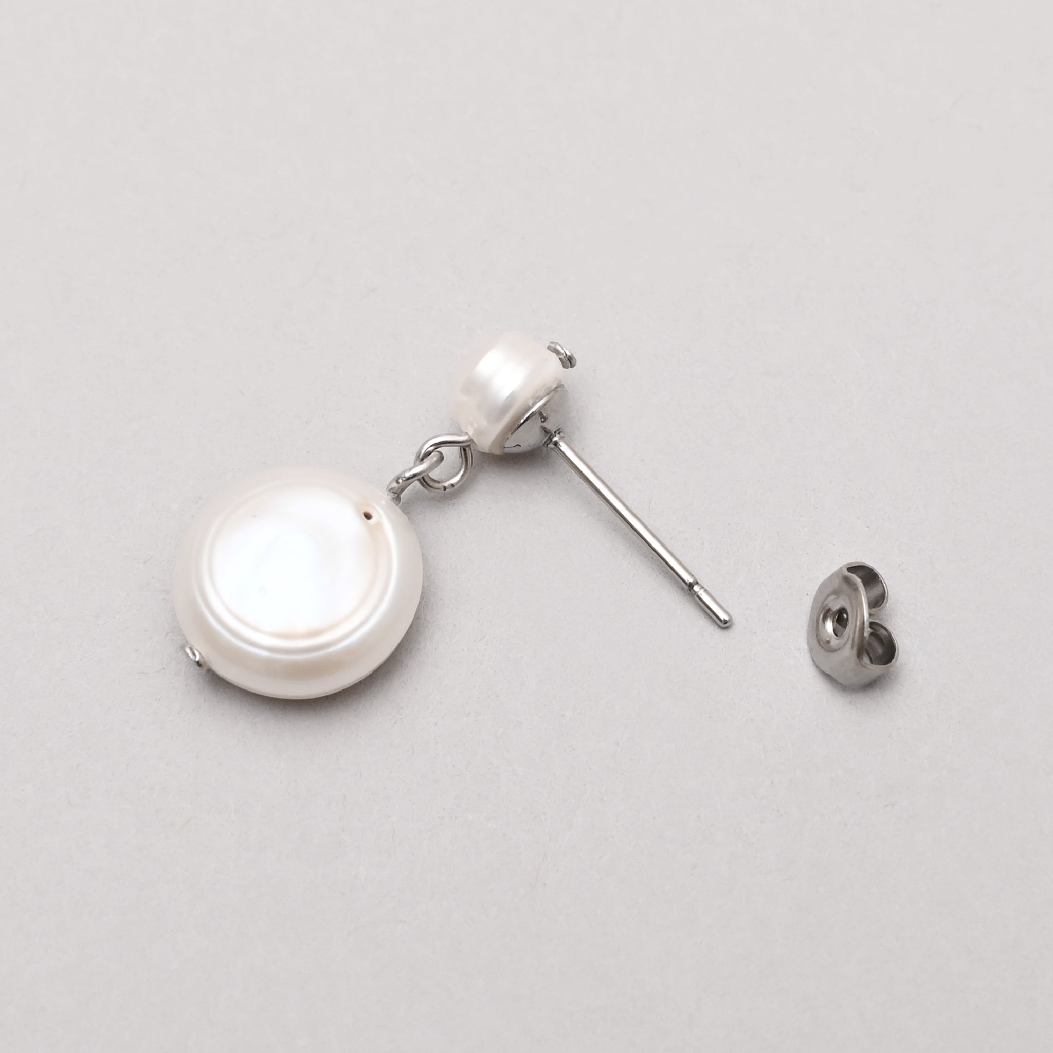 淡水パールピアス KE24Q