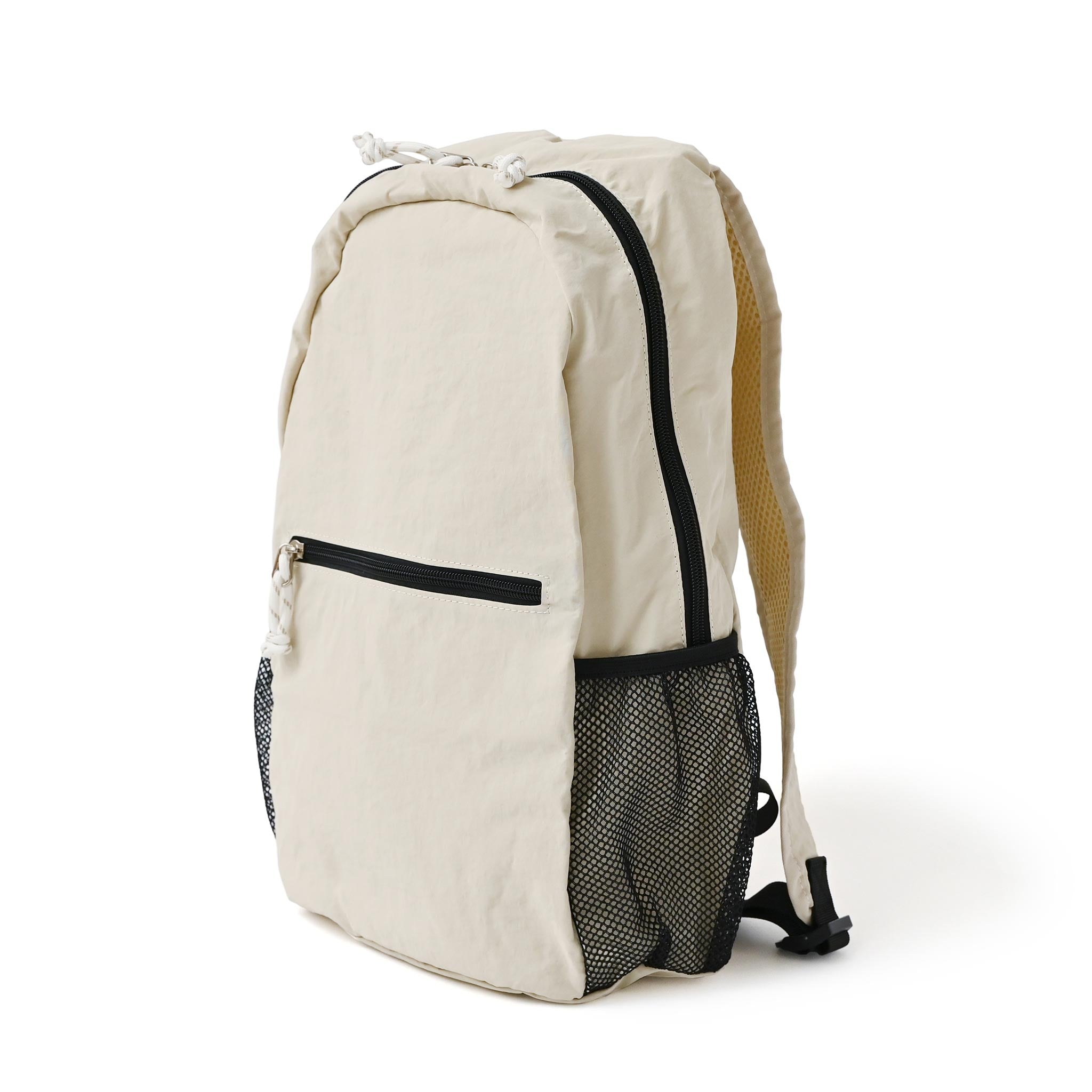 コンパクトリュックサック ポーチ付