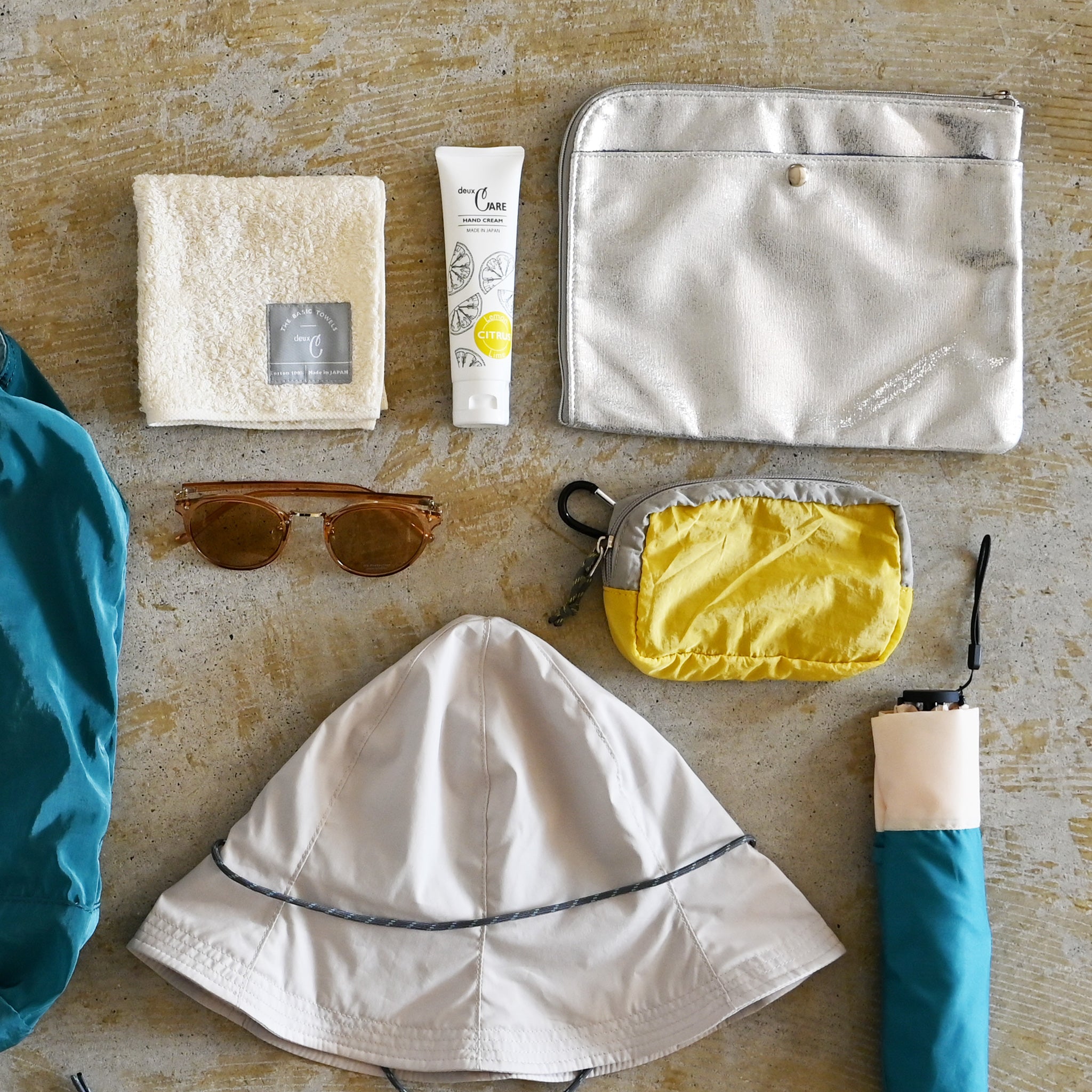 シアーコンパクトポーチ