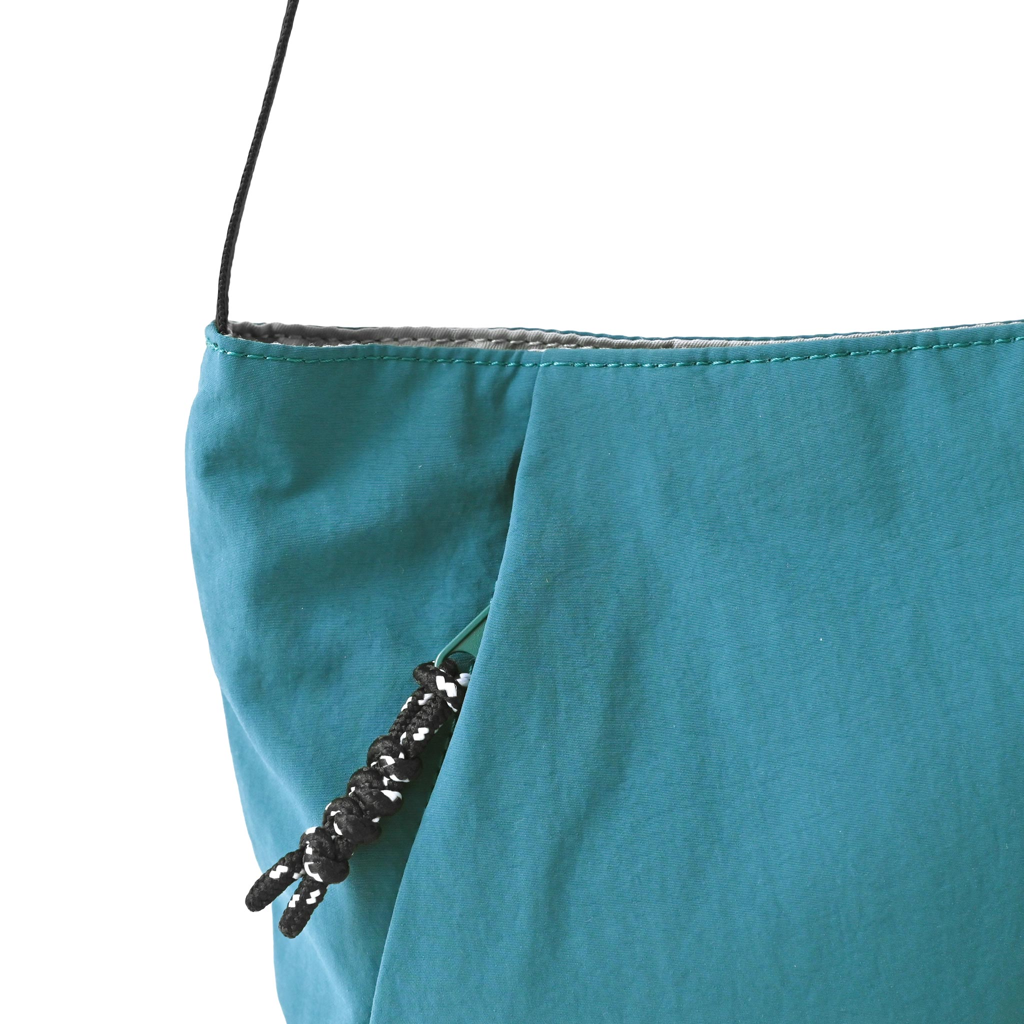 スラッシュショルダーバッグ S