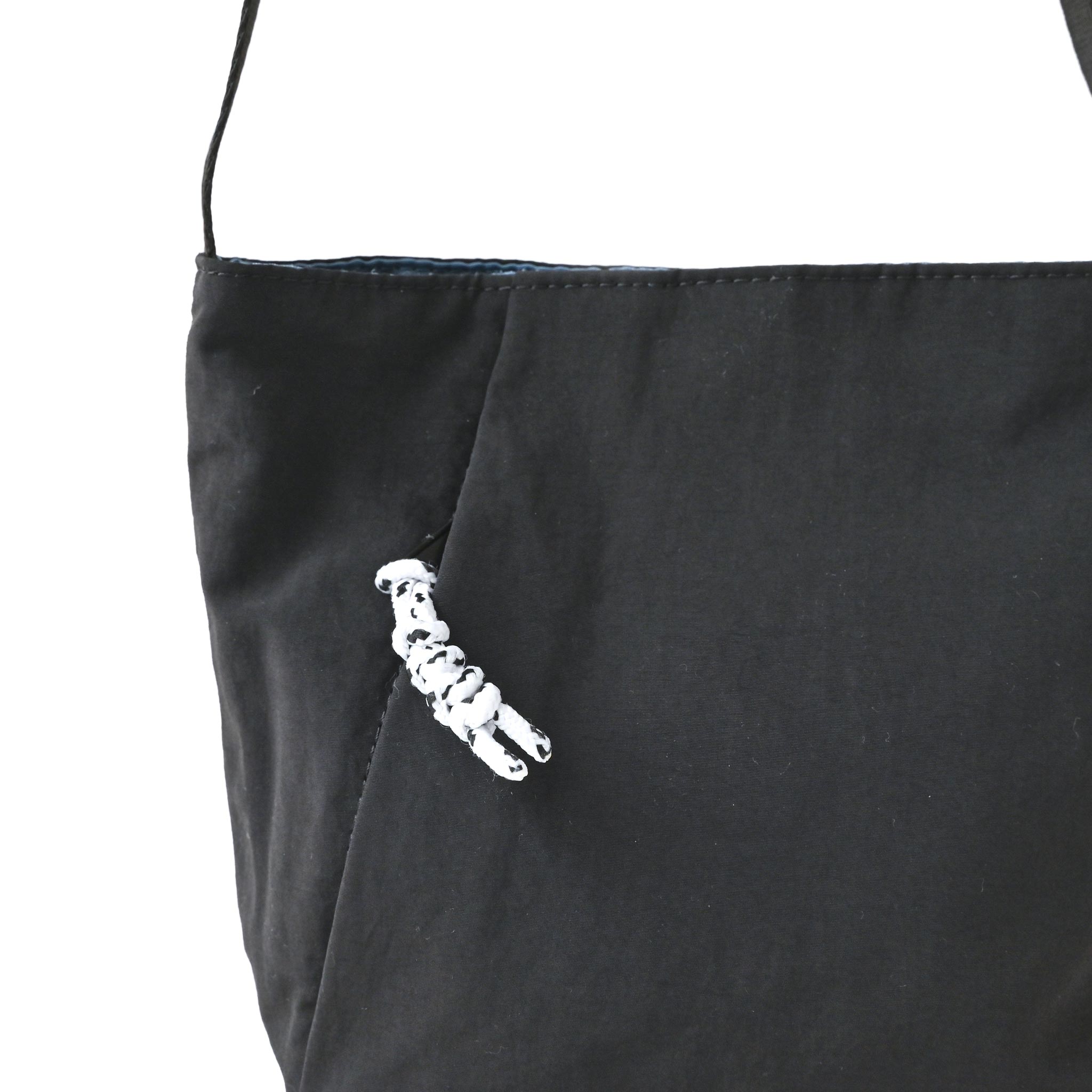 スラッシュショルダーバッグ S