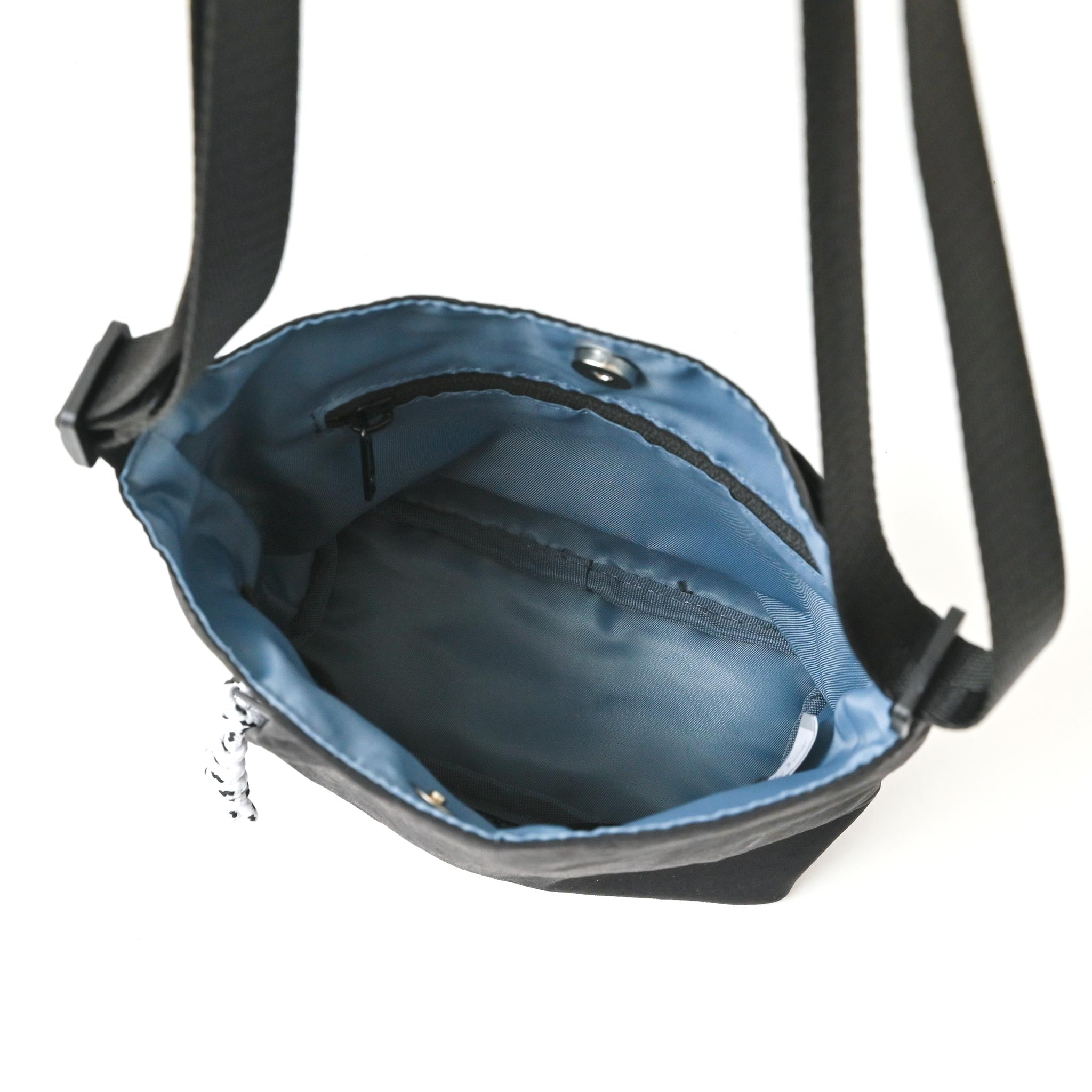 スラッシュショルダーバッグ S