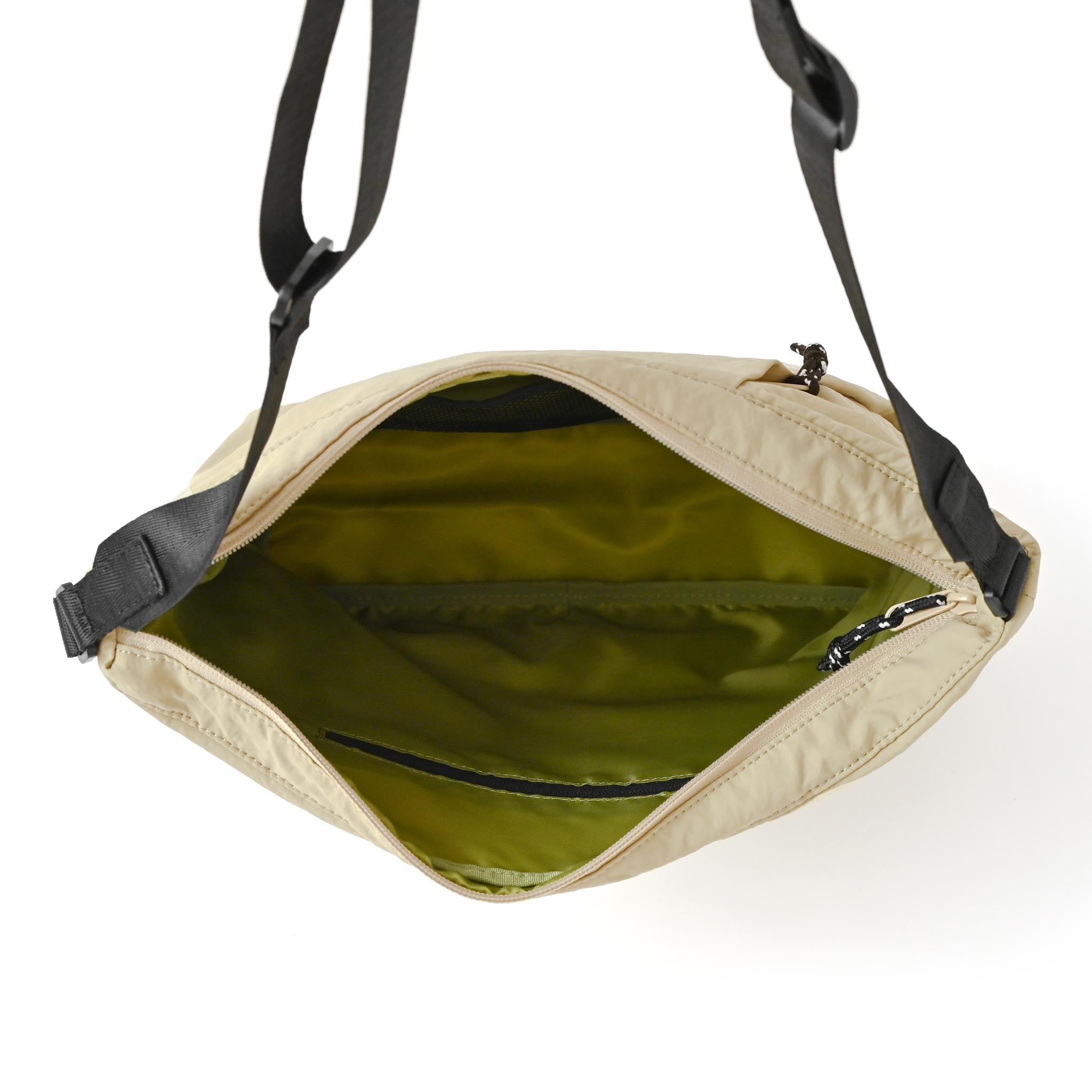 スラッシュショルダーバッグ M