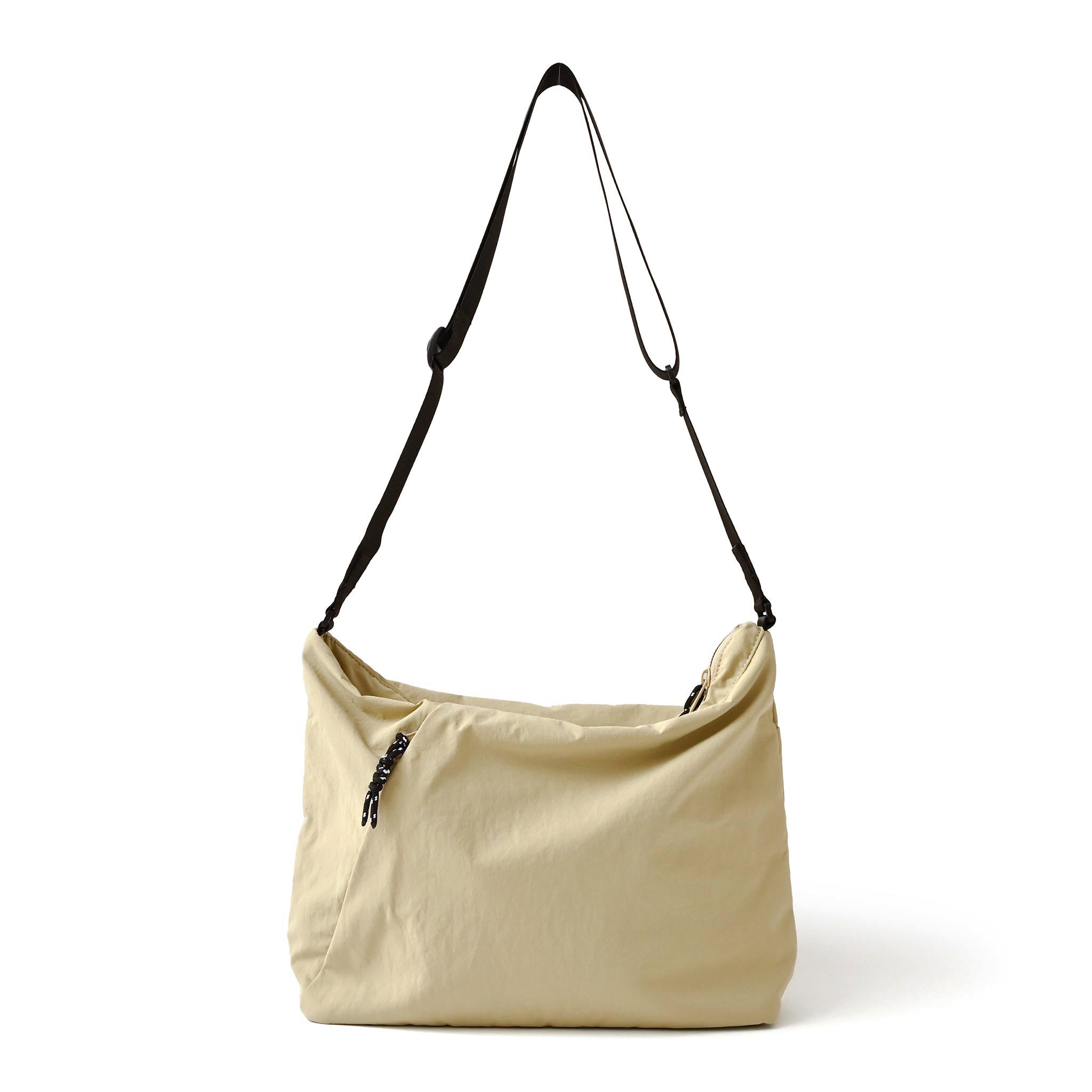 スラッシュショルダーバッグ M