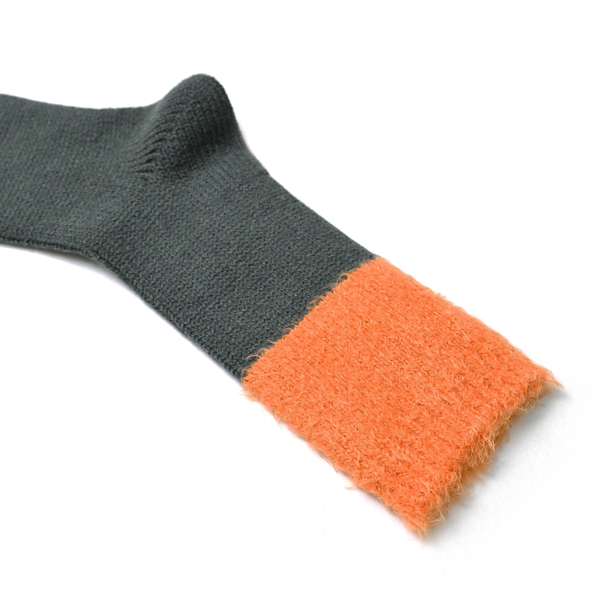 カラーシャギーソックス