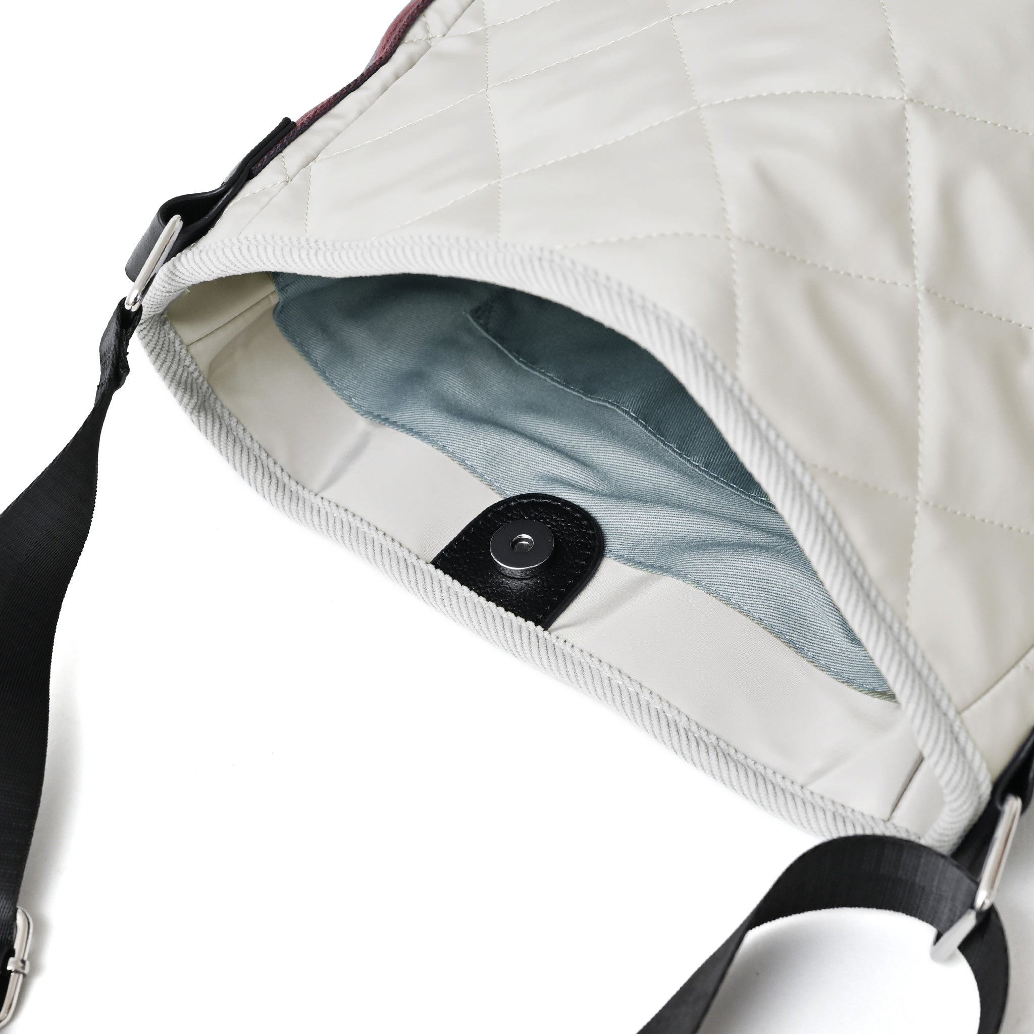 ラウンドキルトバッグ