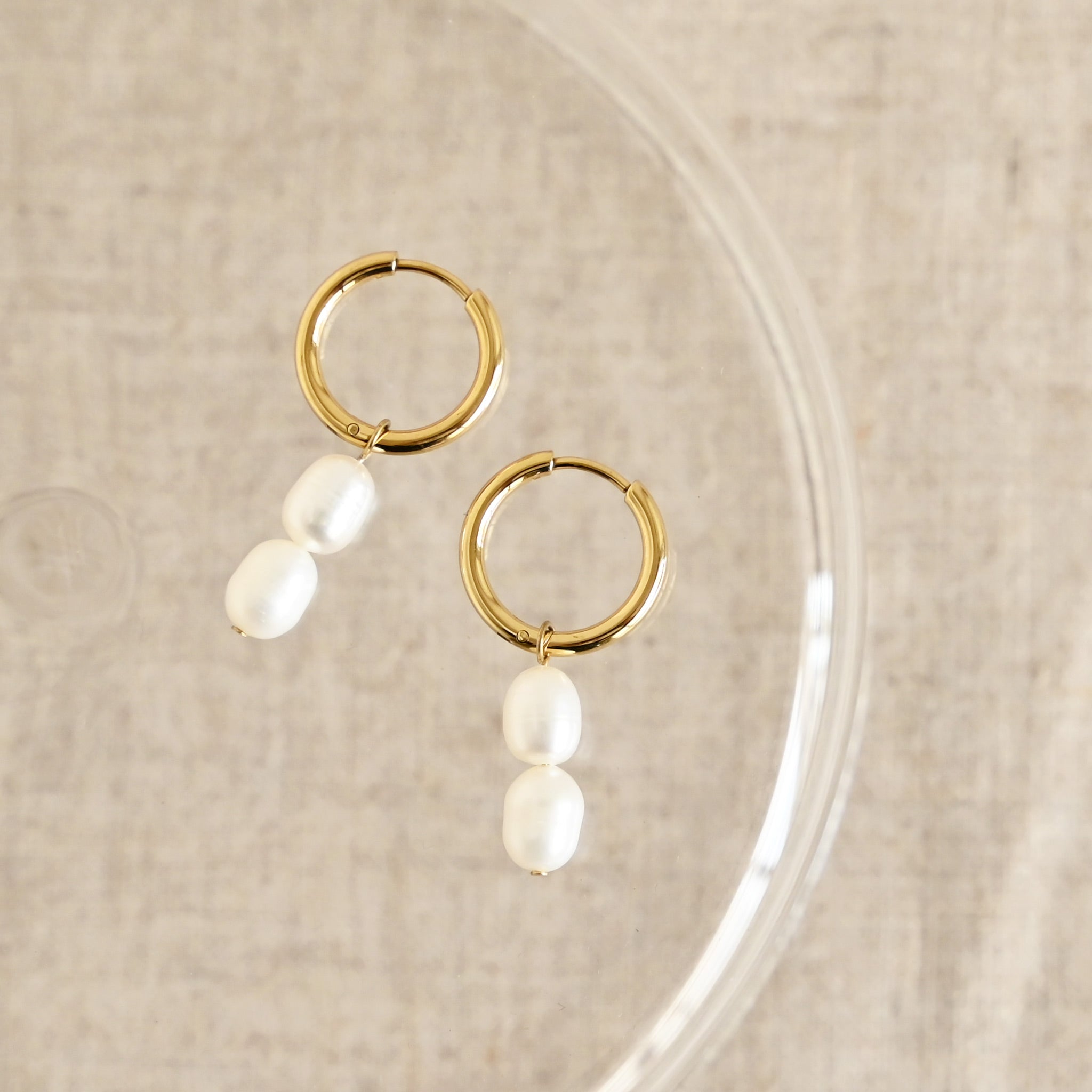 淡水パールステンレスピアス KE25 BD