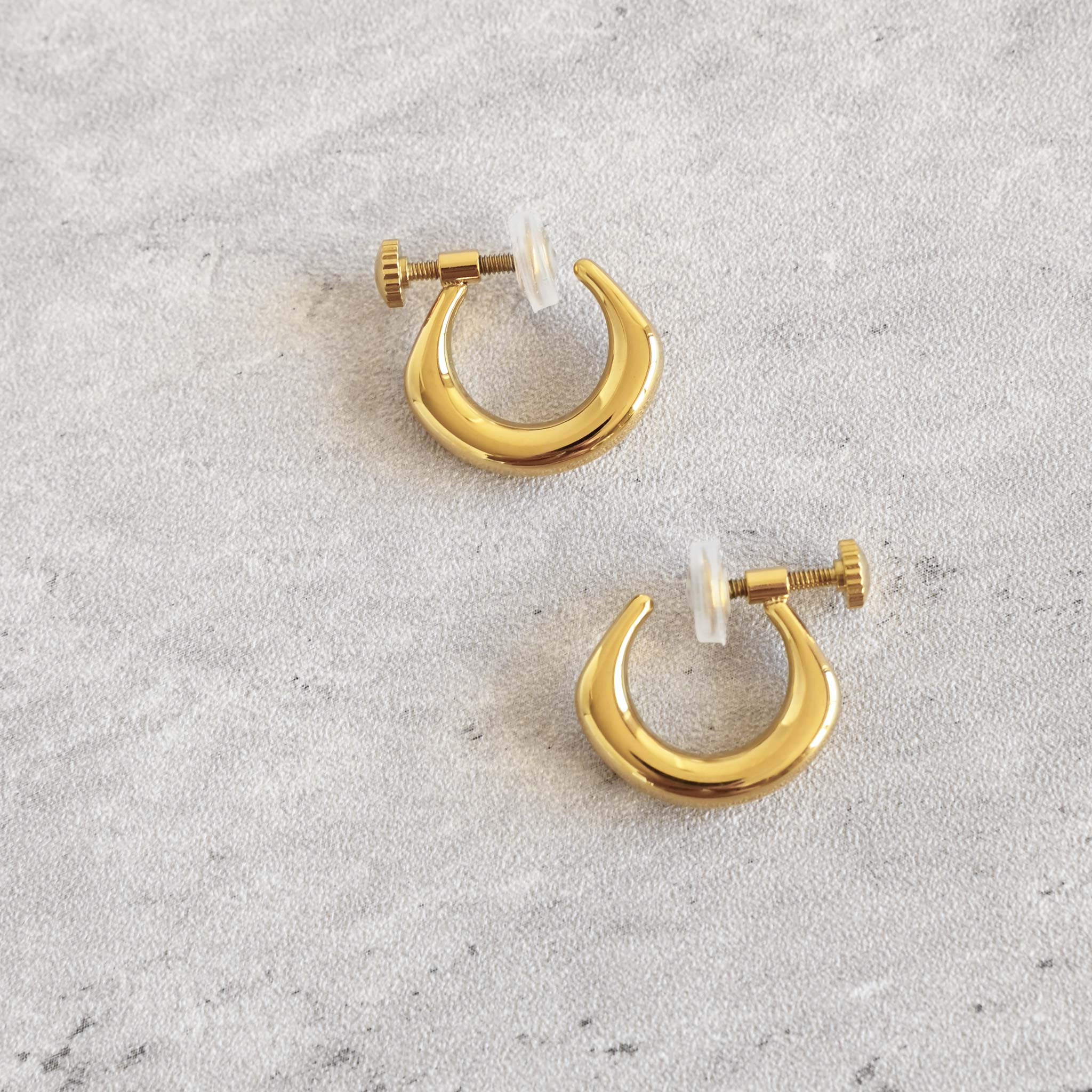 ステンレスフープイヤリング KE26B