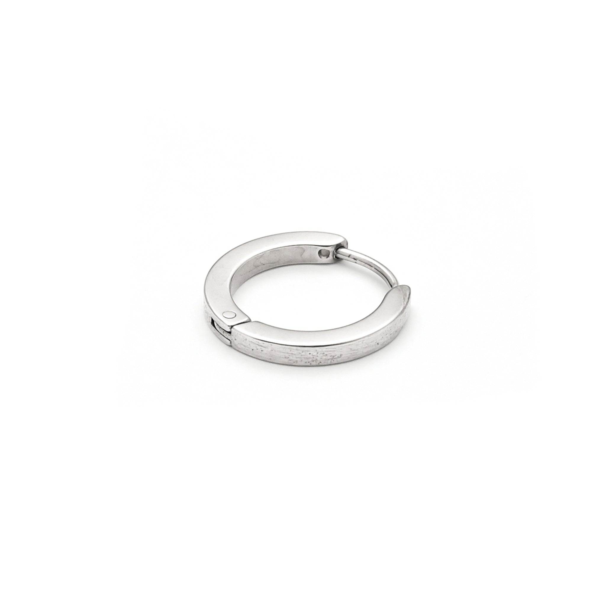 ステンレスピアスKE26J