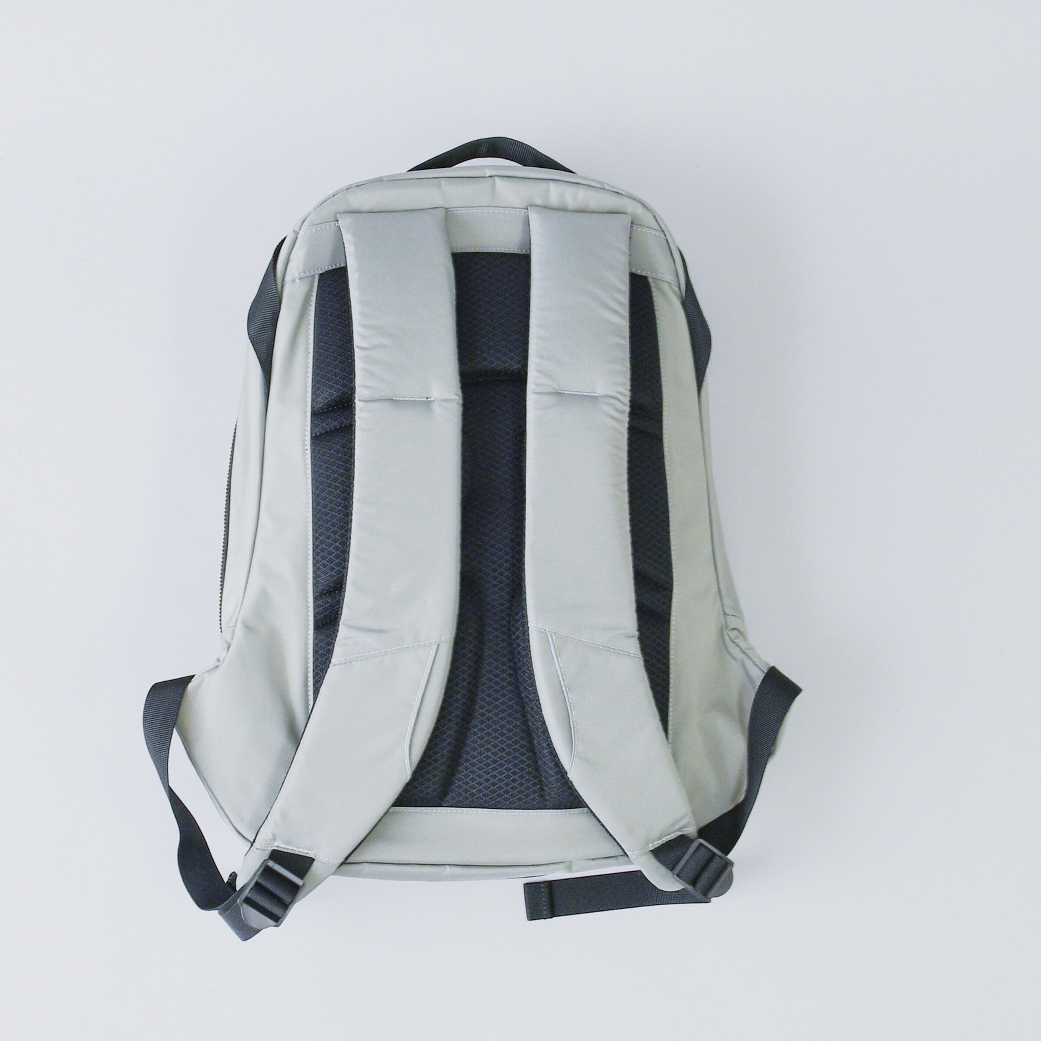 デイリーナイロン リュックサック