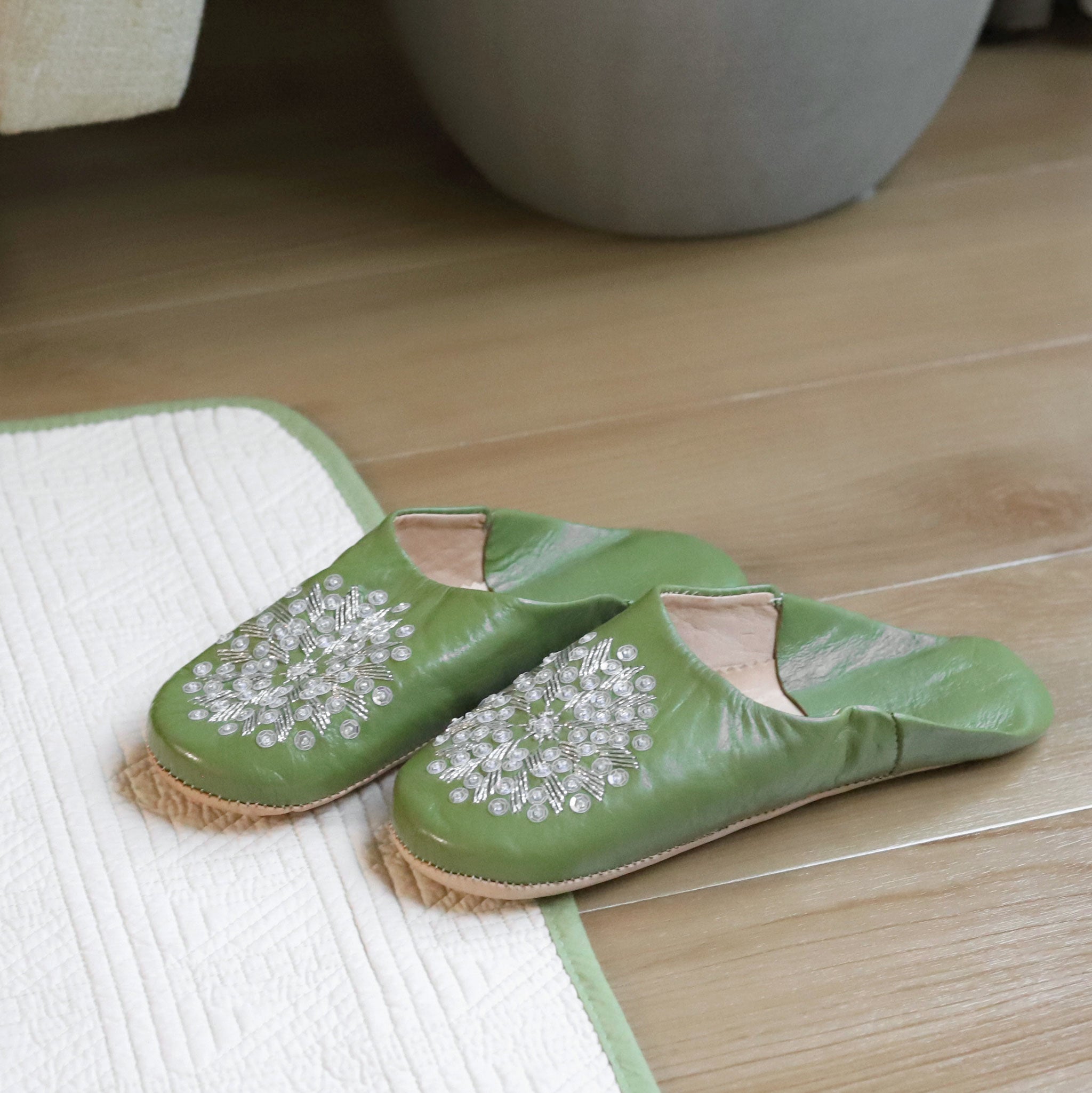 バブーシュ 刺繍スパンコール (サイズ:41)