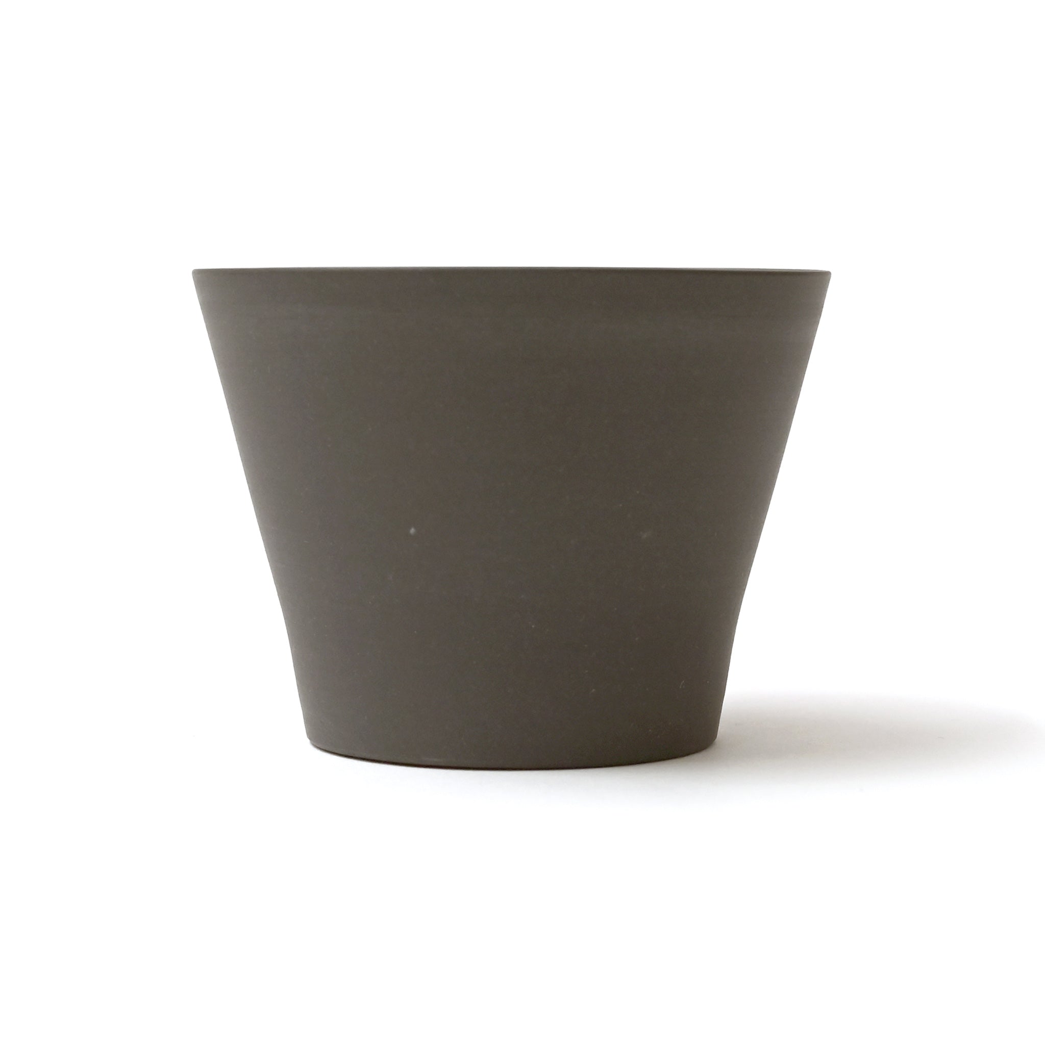 【南景製陶園】碗 円錐 黒練