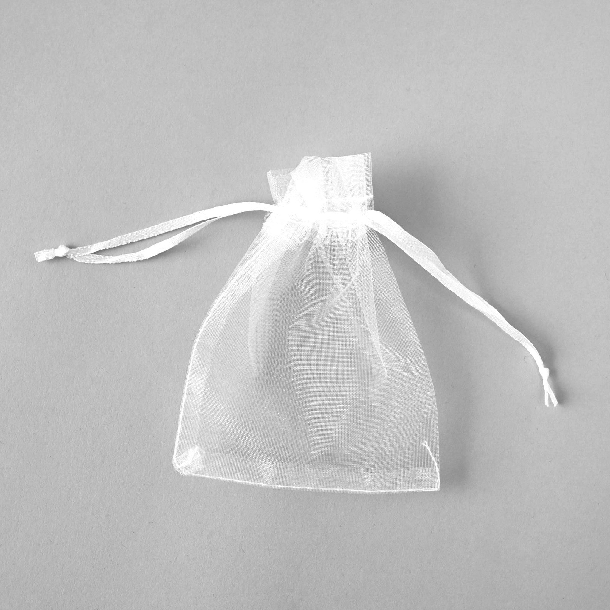 【eume/イウミー】クォーツバスソルト ルビー 420g