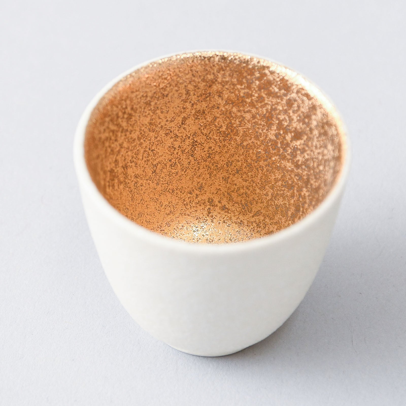 【陶悦窯】白マット金塗 盃