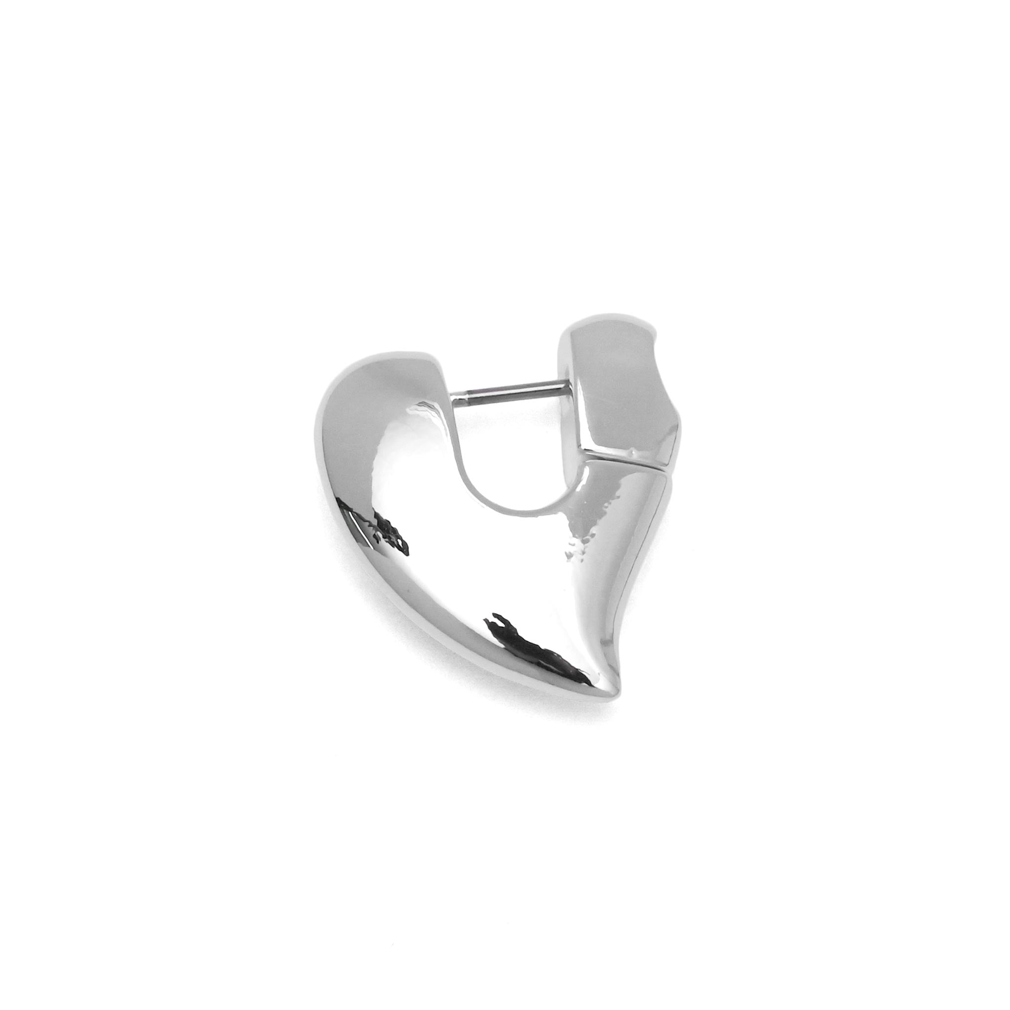 【LAPUIS】PLUMPHARTピアス