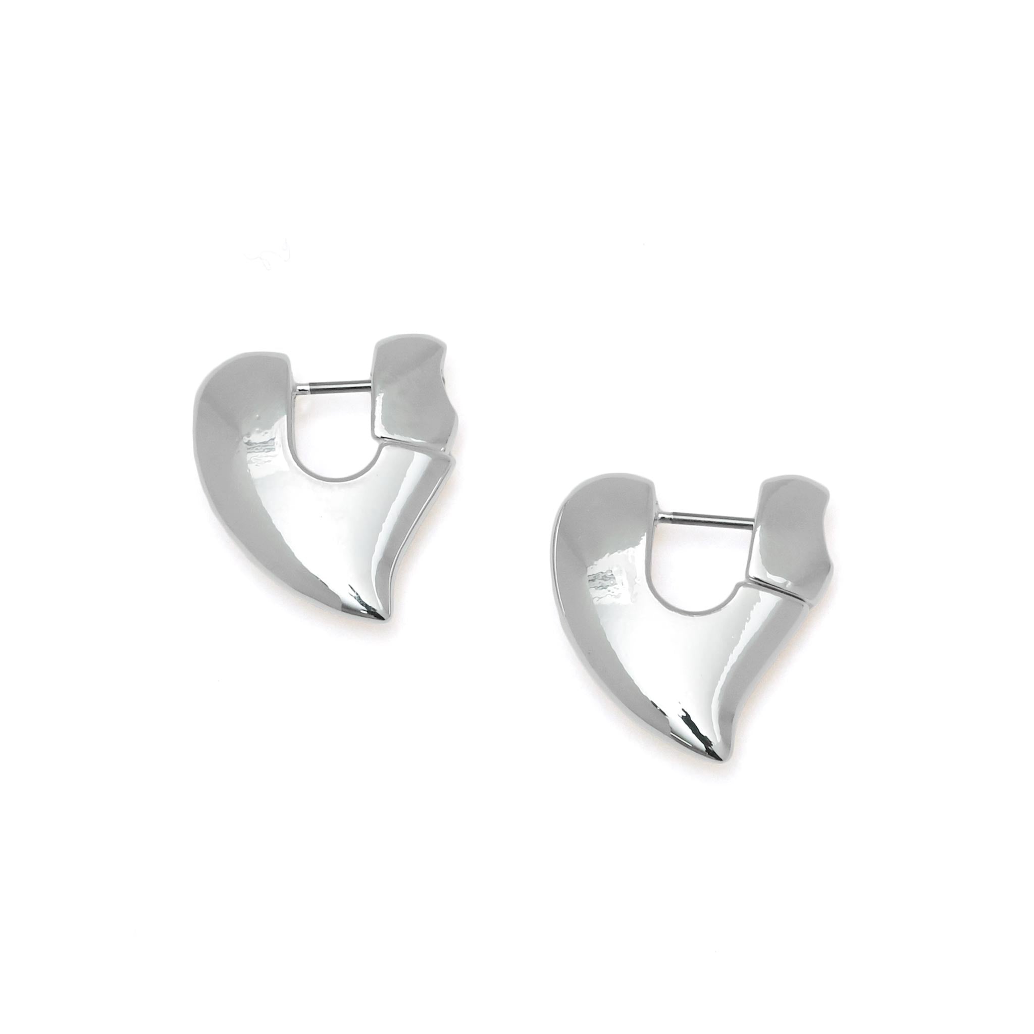 【LAPUIS】PLUMPHARTピアス