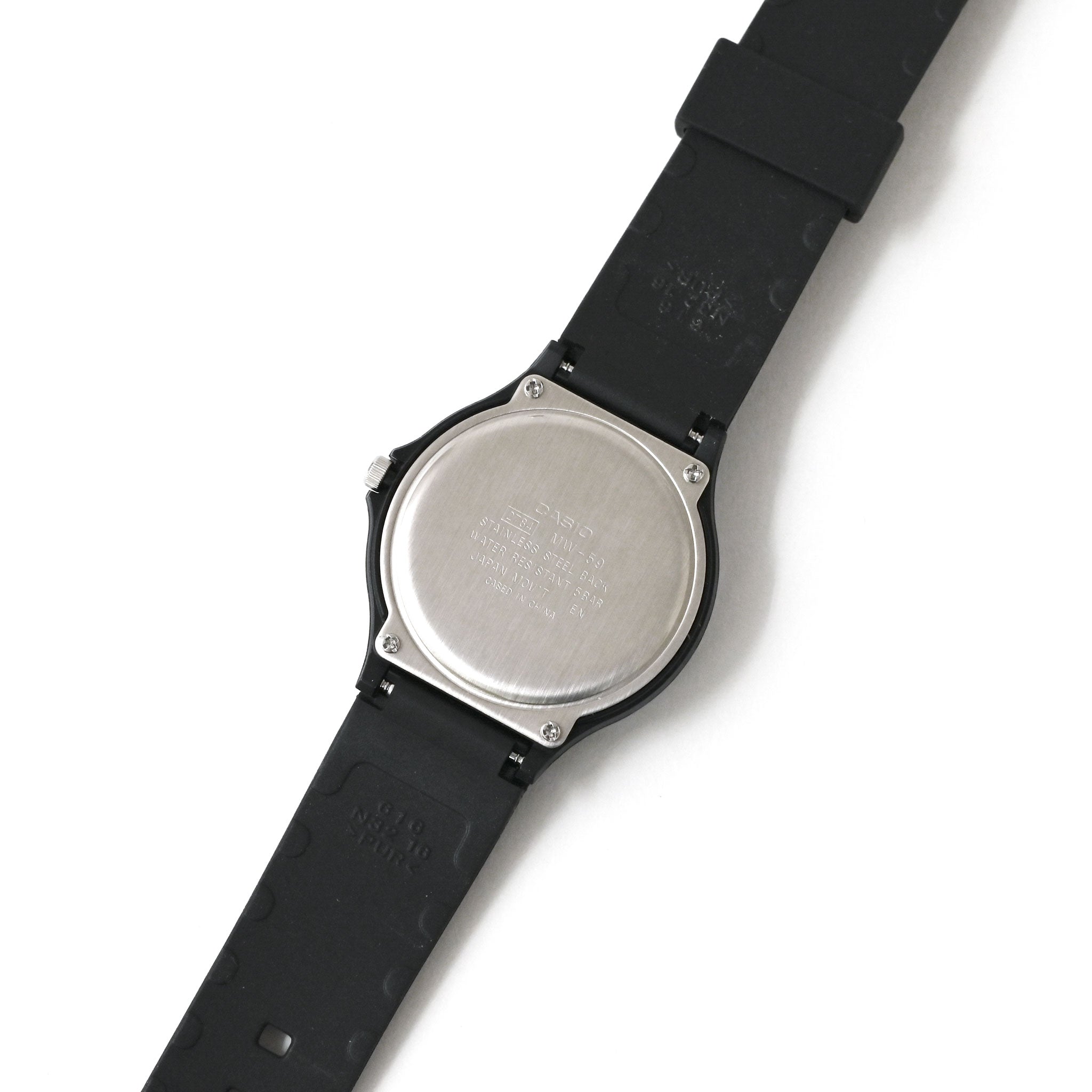 【CASIO】腕時計 MW59