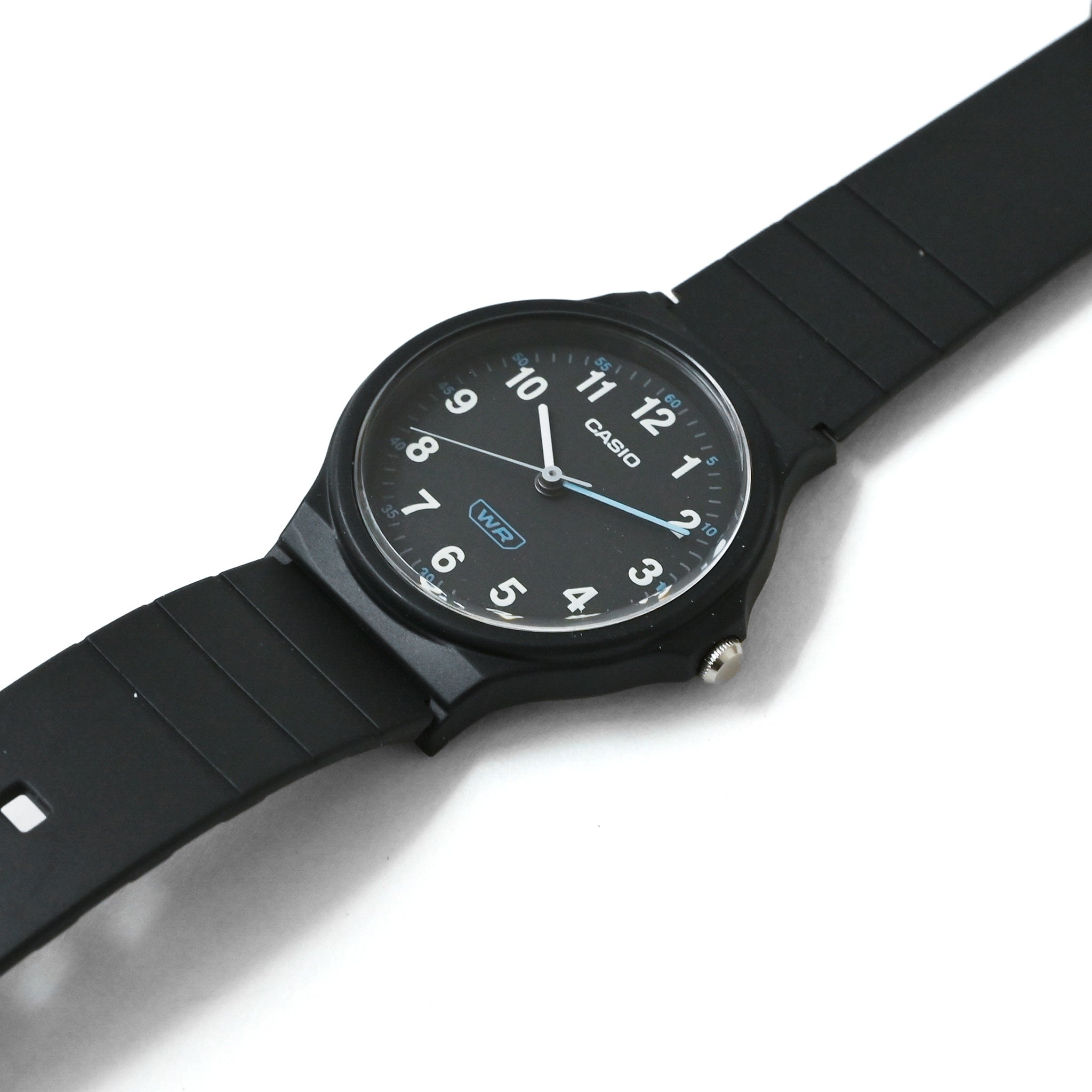 【CASIO】腕時計 LQ24B