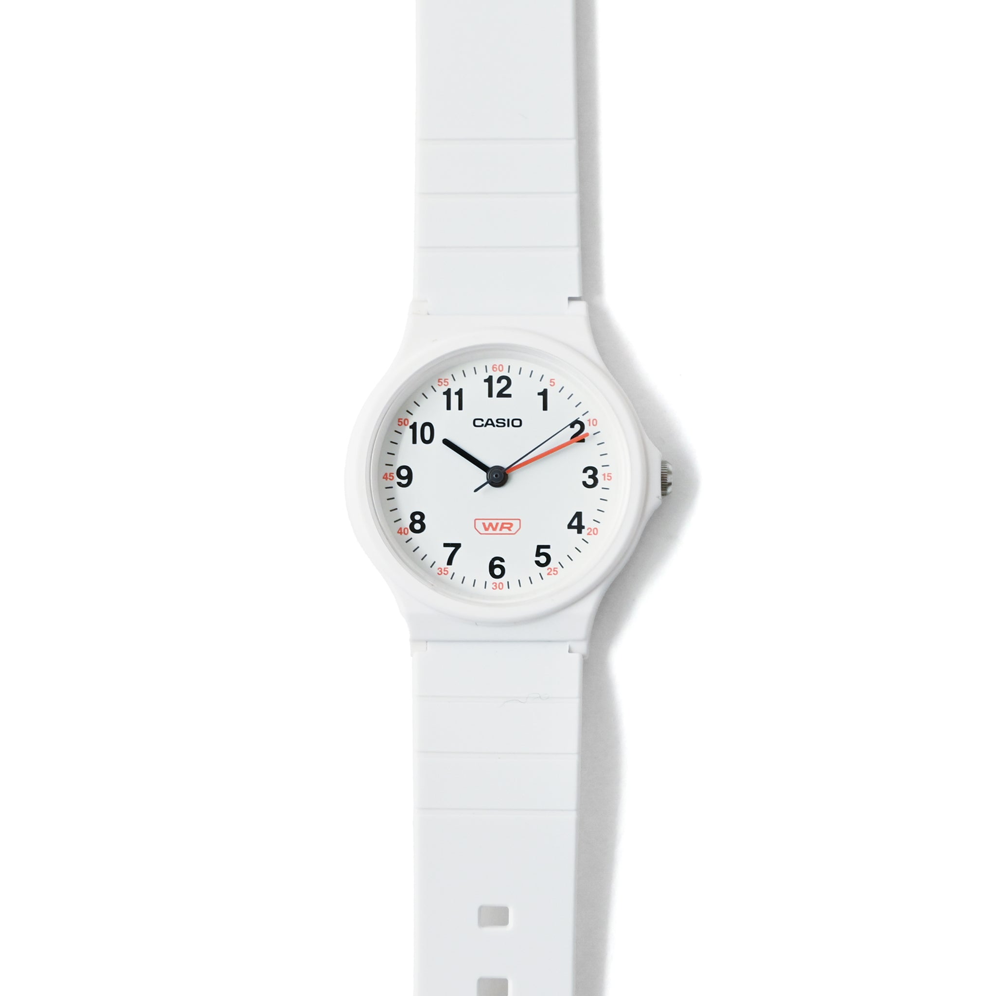 【CASIO】腕時計 LQ24B