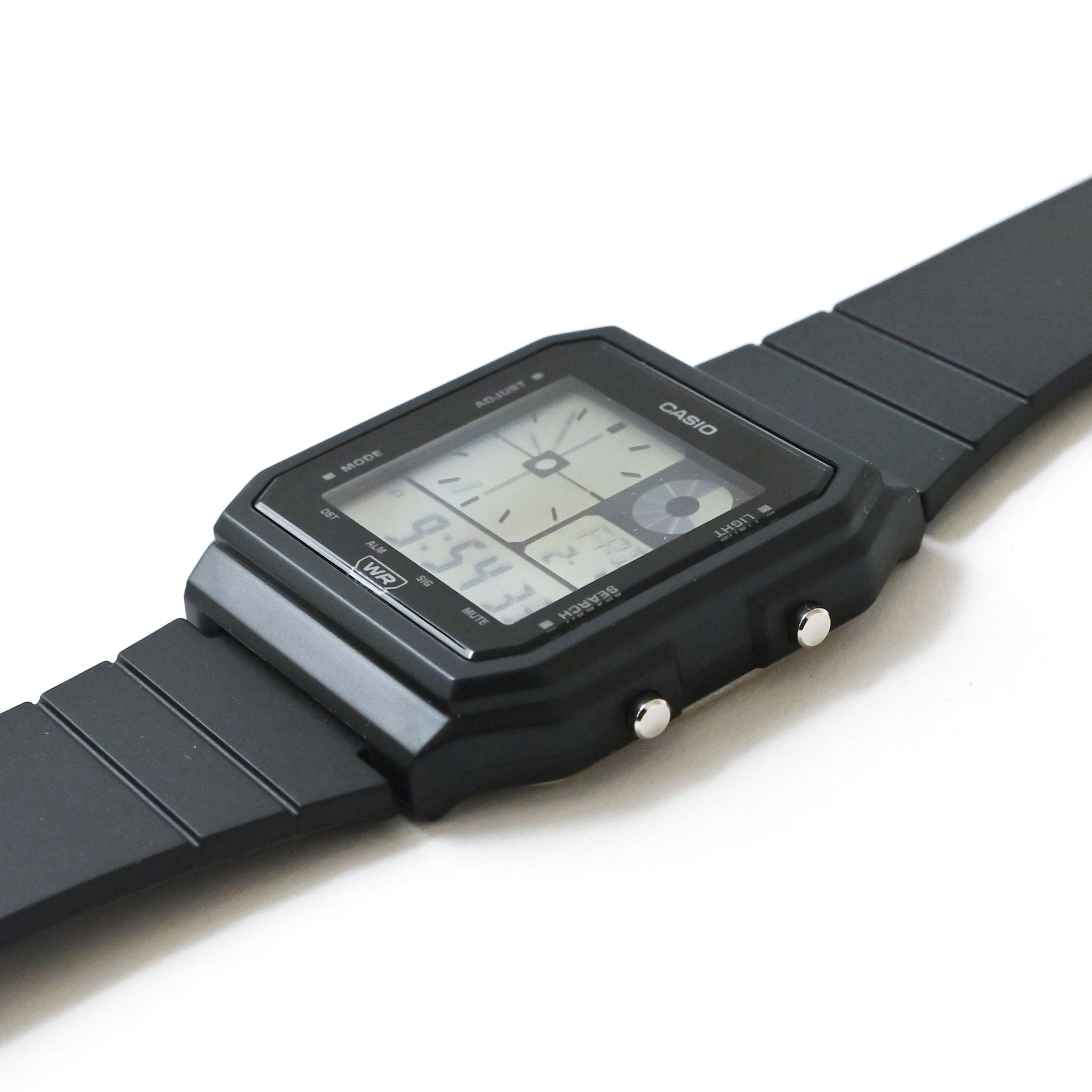 【CASIO】腕時計 LF20W