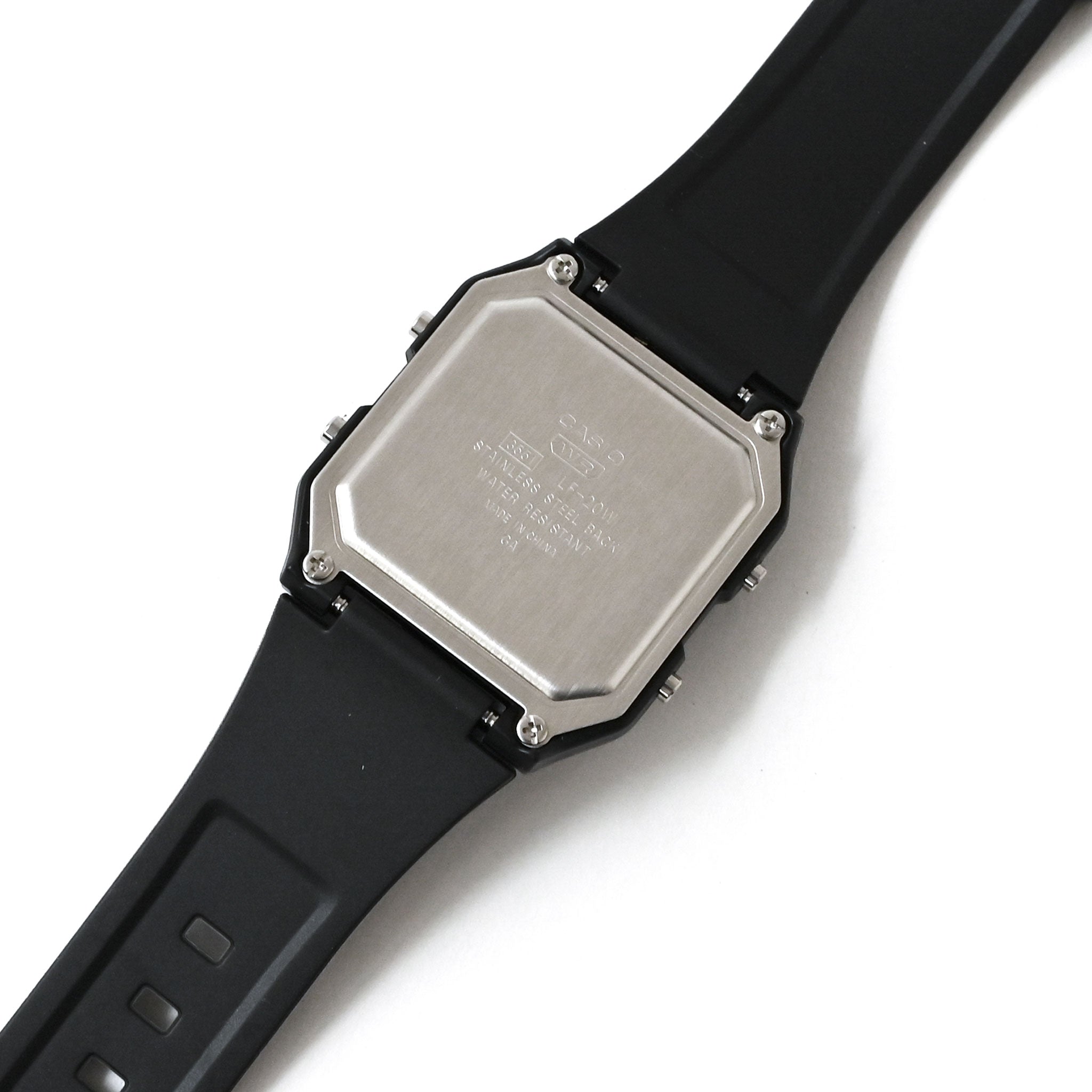 【CASIO】腕時計 LF20W