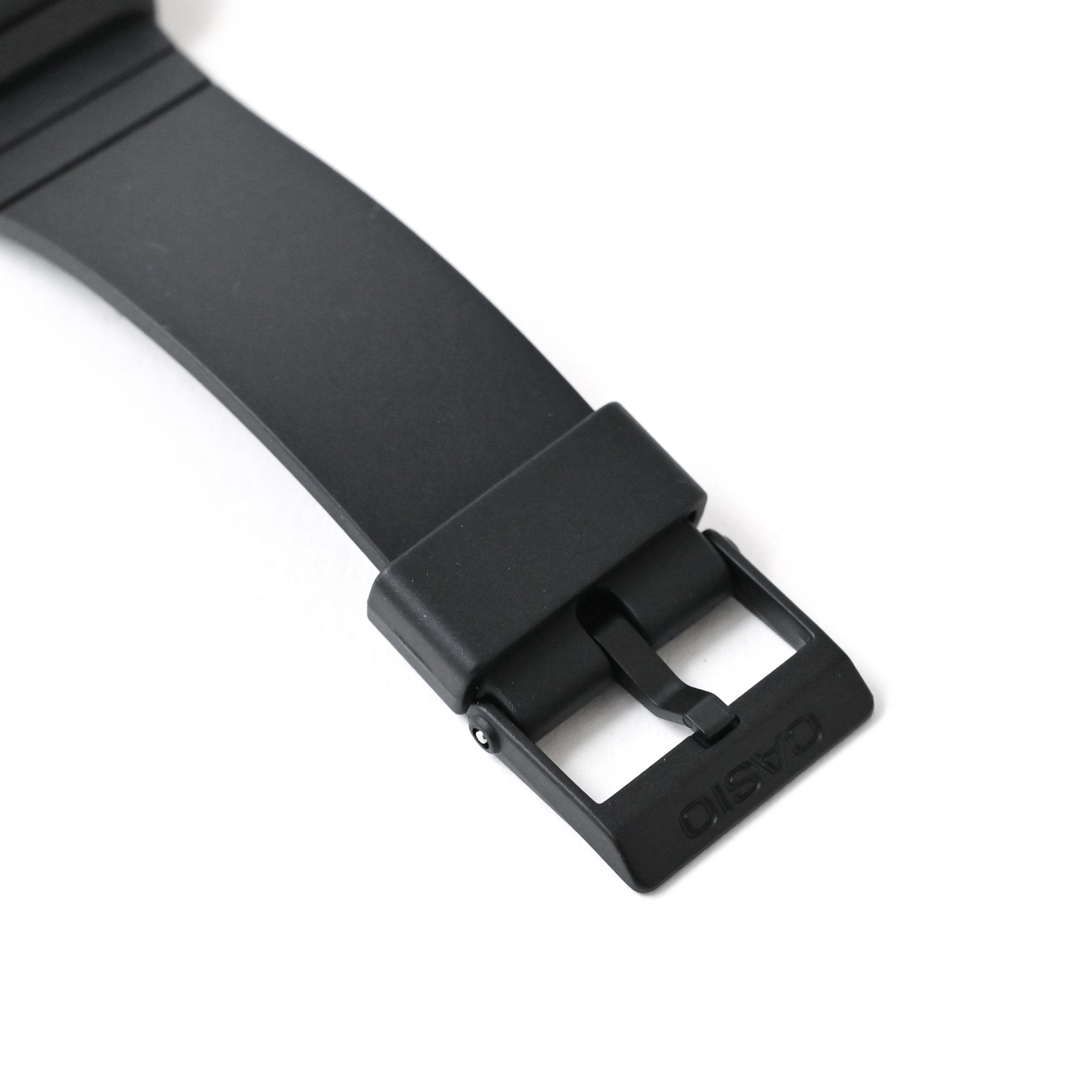 【CASIO】腕時計 LF20W
