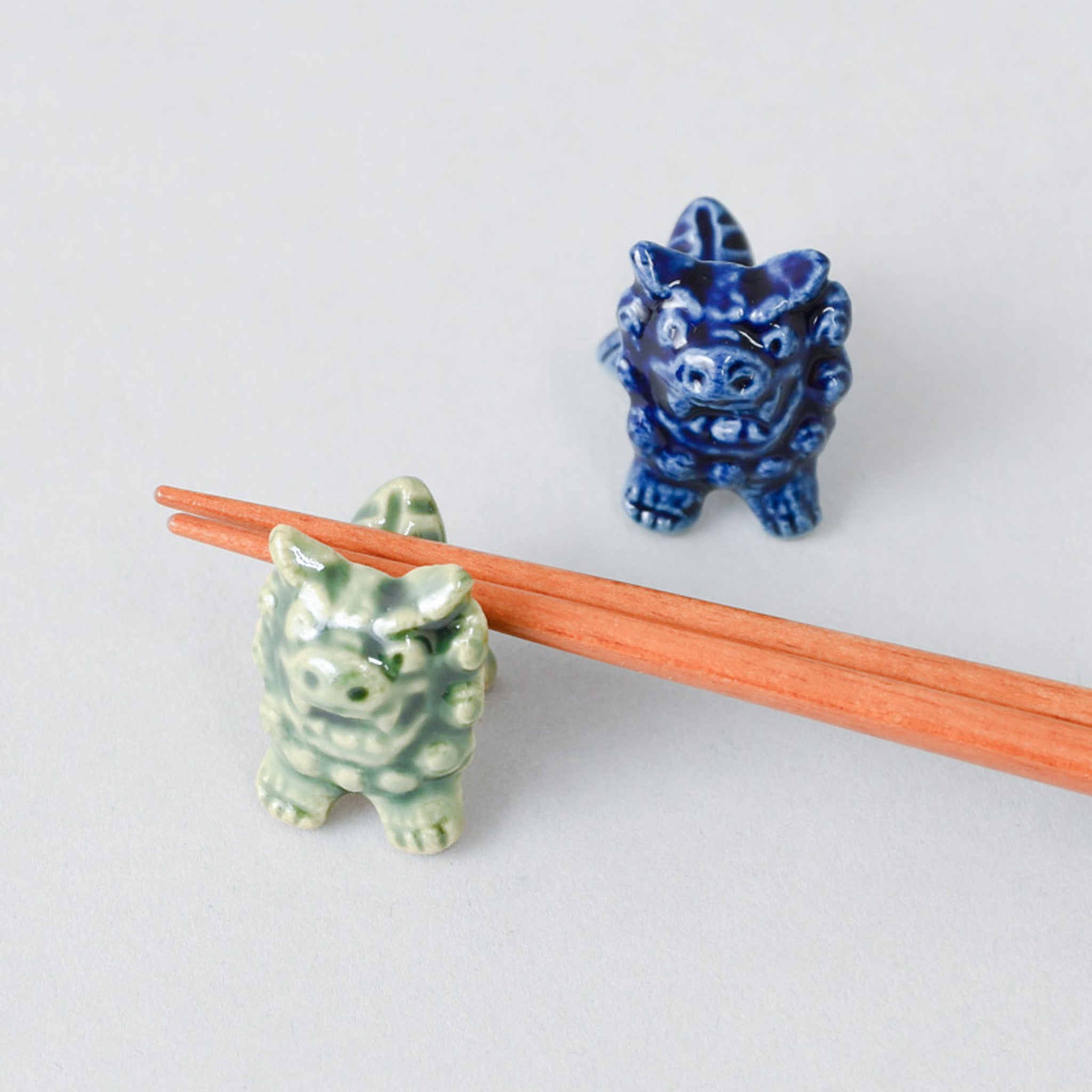 シーサー箸置き 阿(オス)