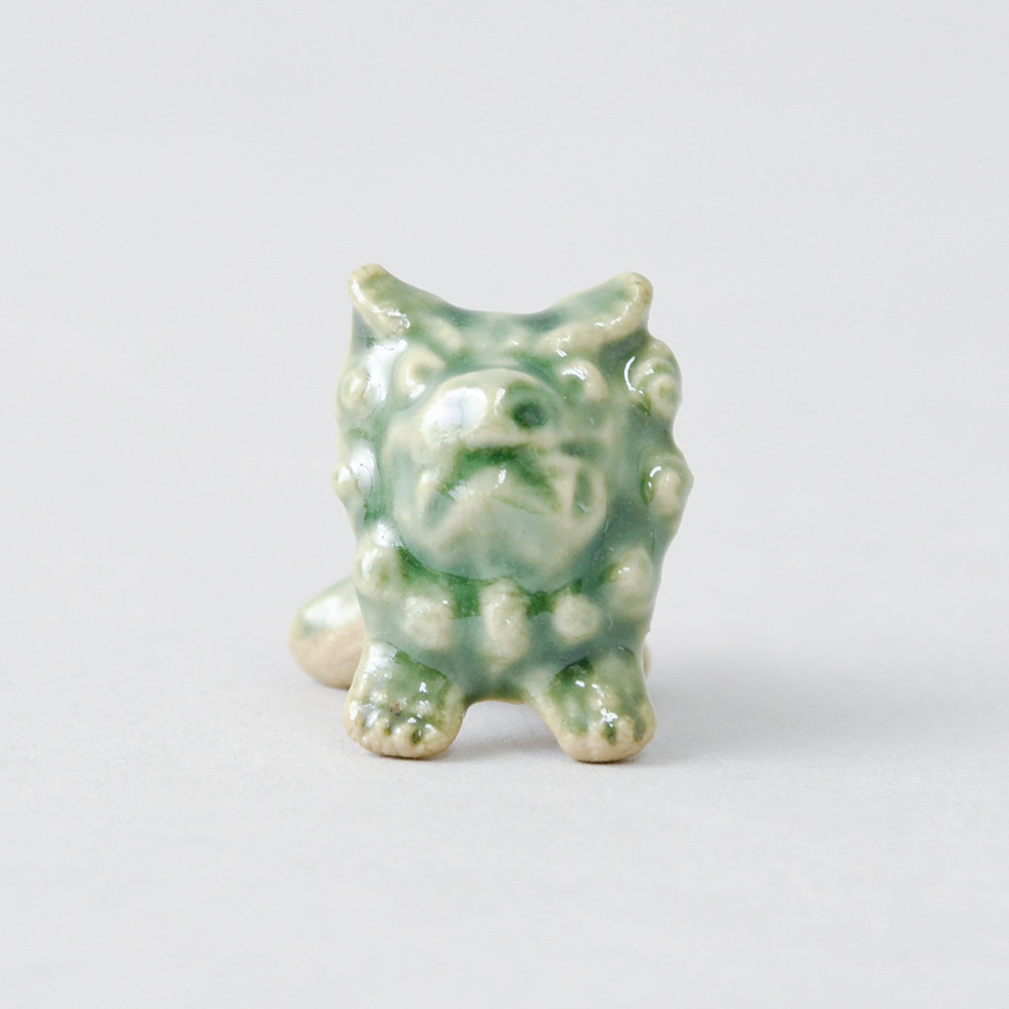 シーサー箸置き 吽(メス)