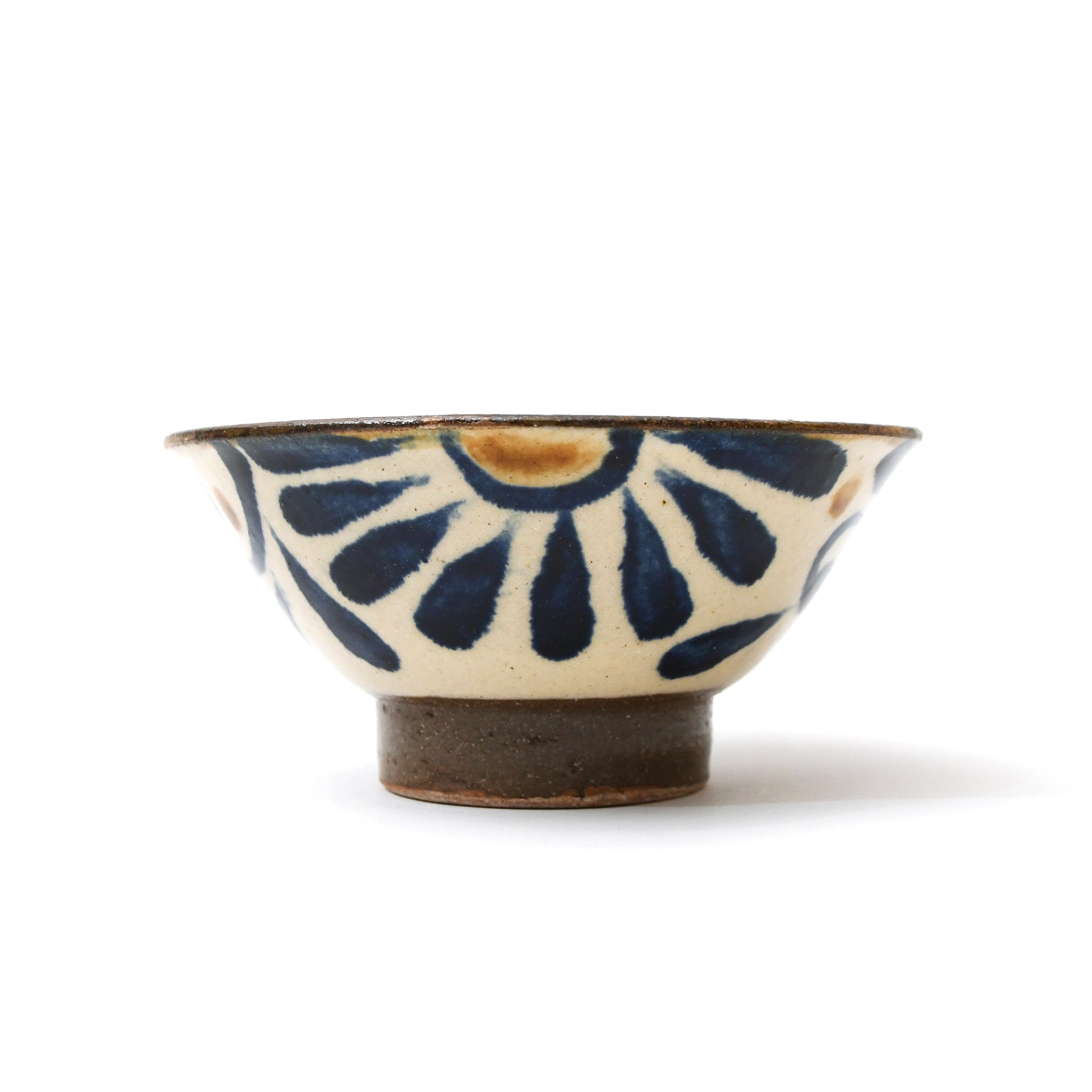 【勝窯】ゴス唐草4寸マカイ重焼