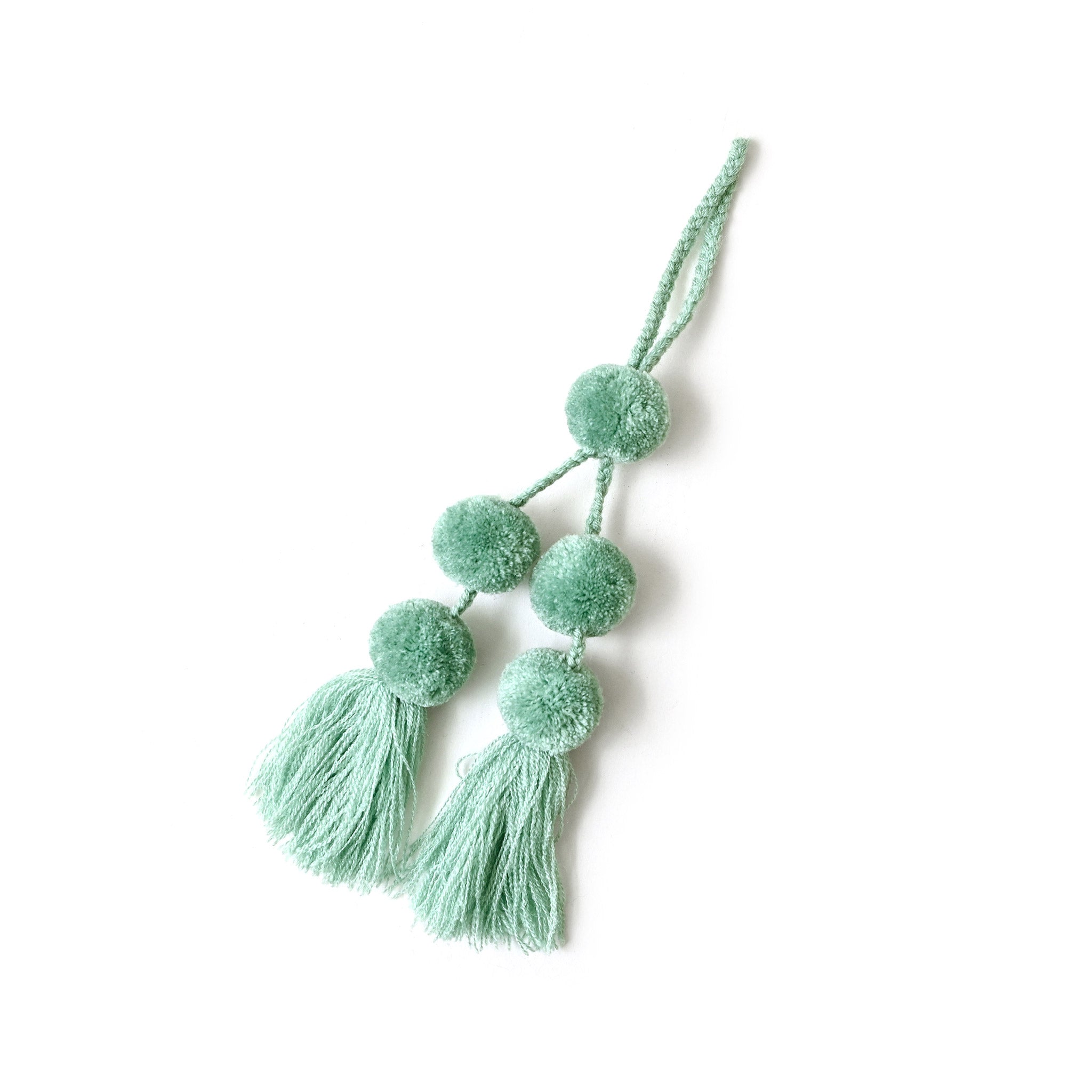POM PON CHARM M