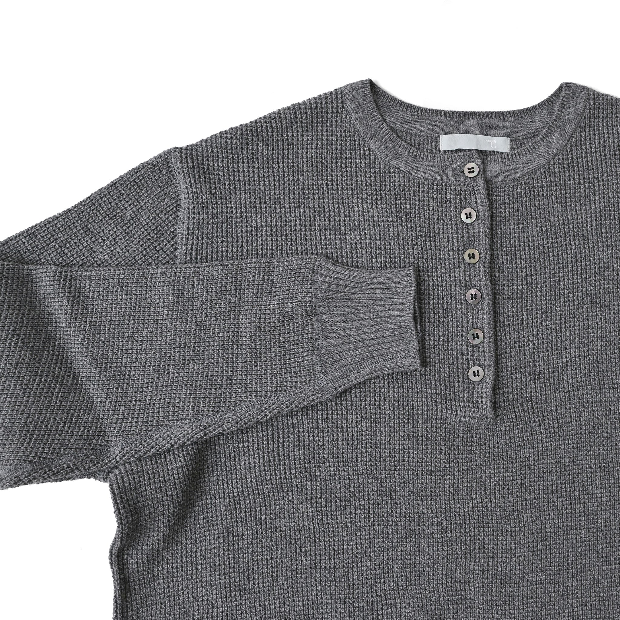 プレーンニットボタンプルオーバー 長袖