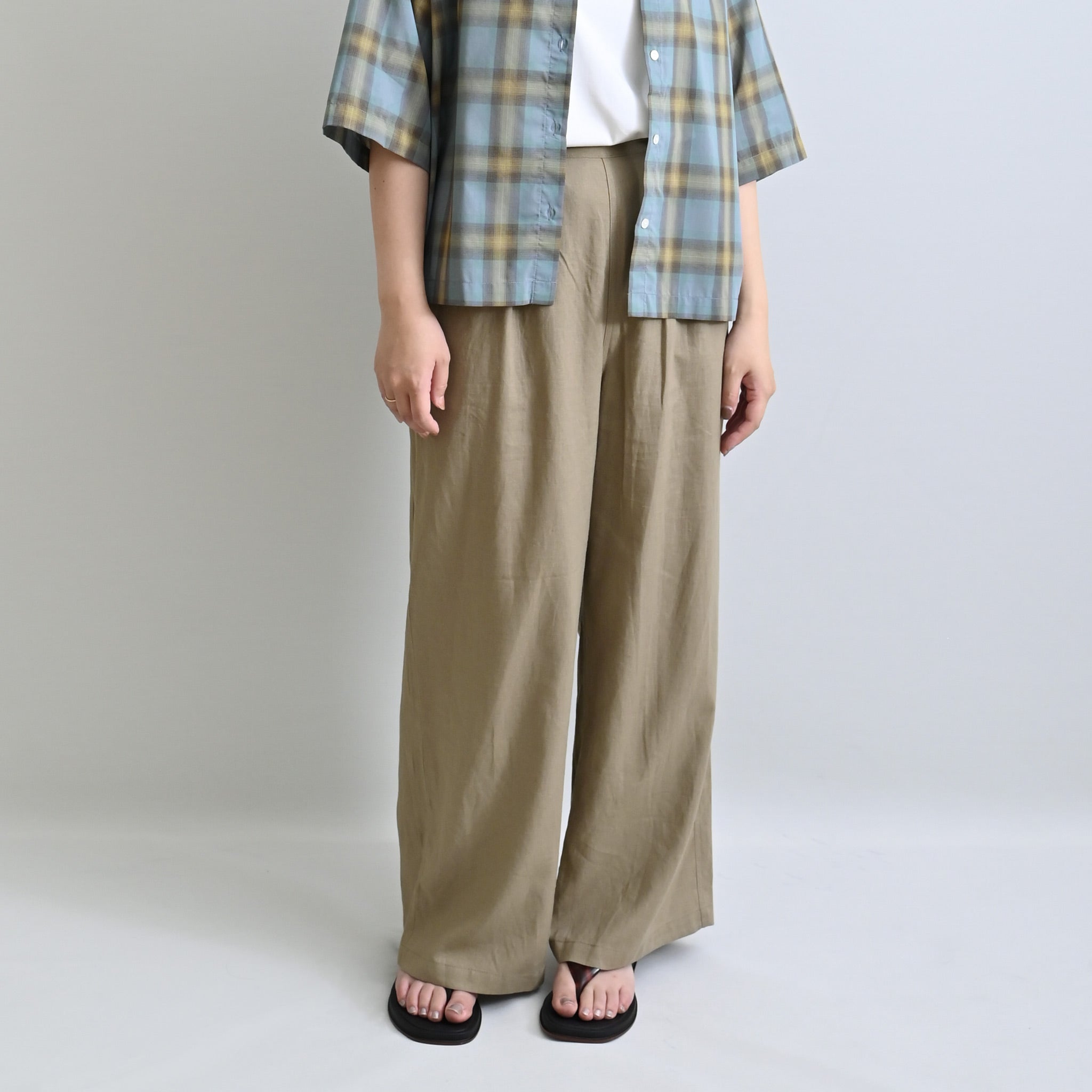 アサレーヨンセミワイドパンツ
