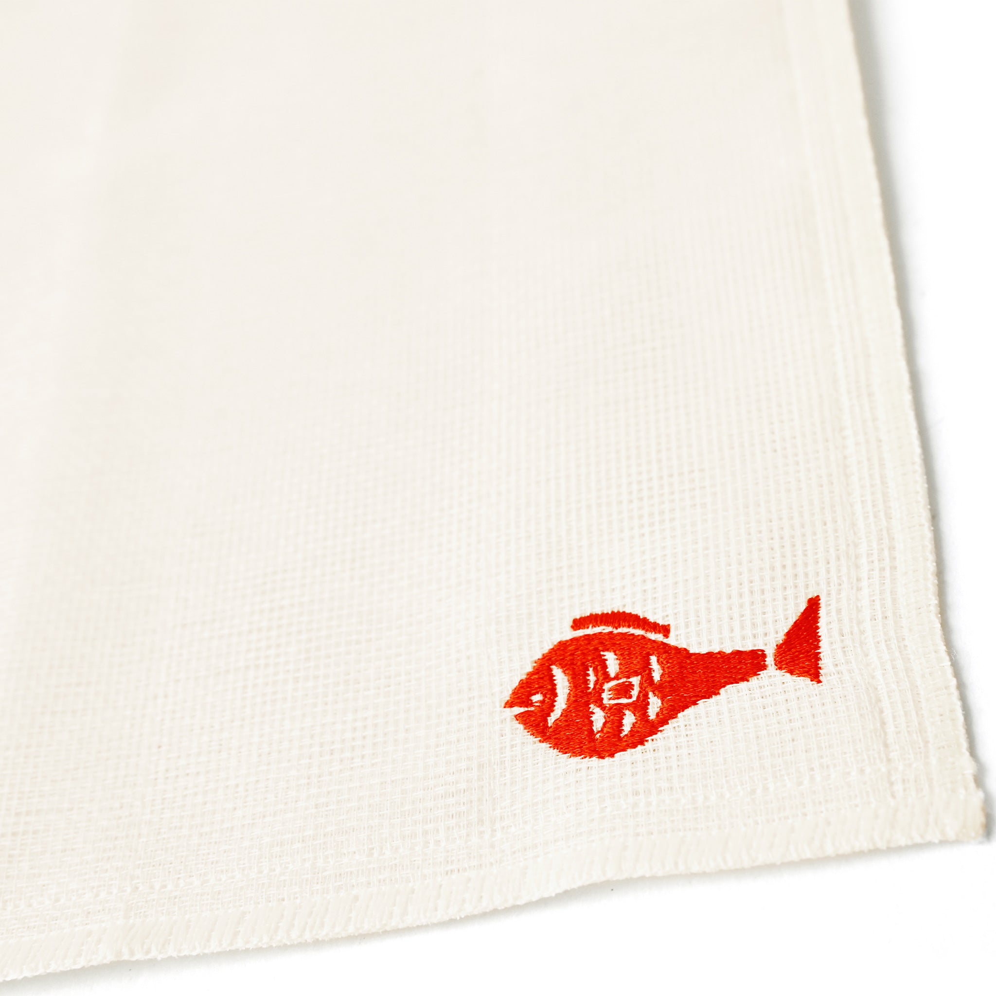 布巾[かやフキン] 刺繍鯛