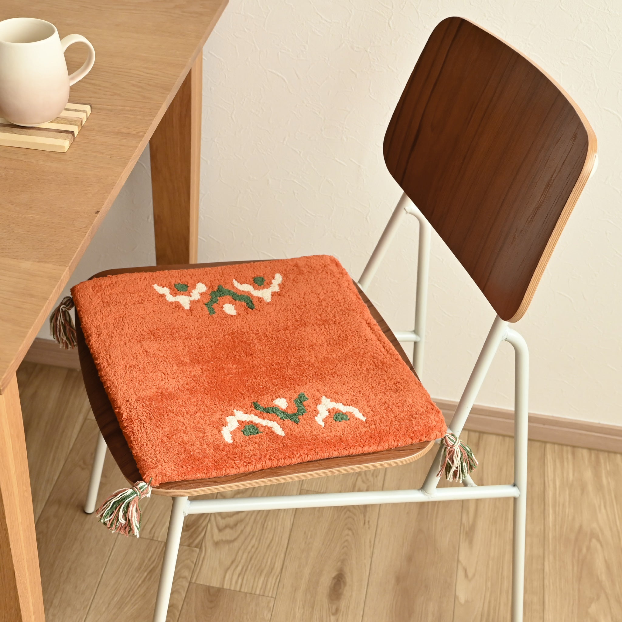 四角チェアパッド[タフト]エスニック | deux C(ドゥ・セー)公式