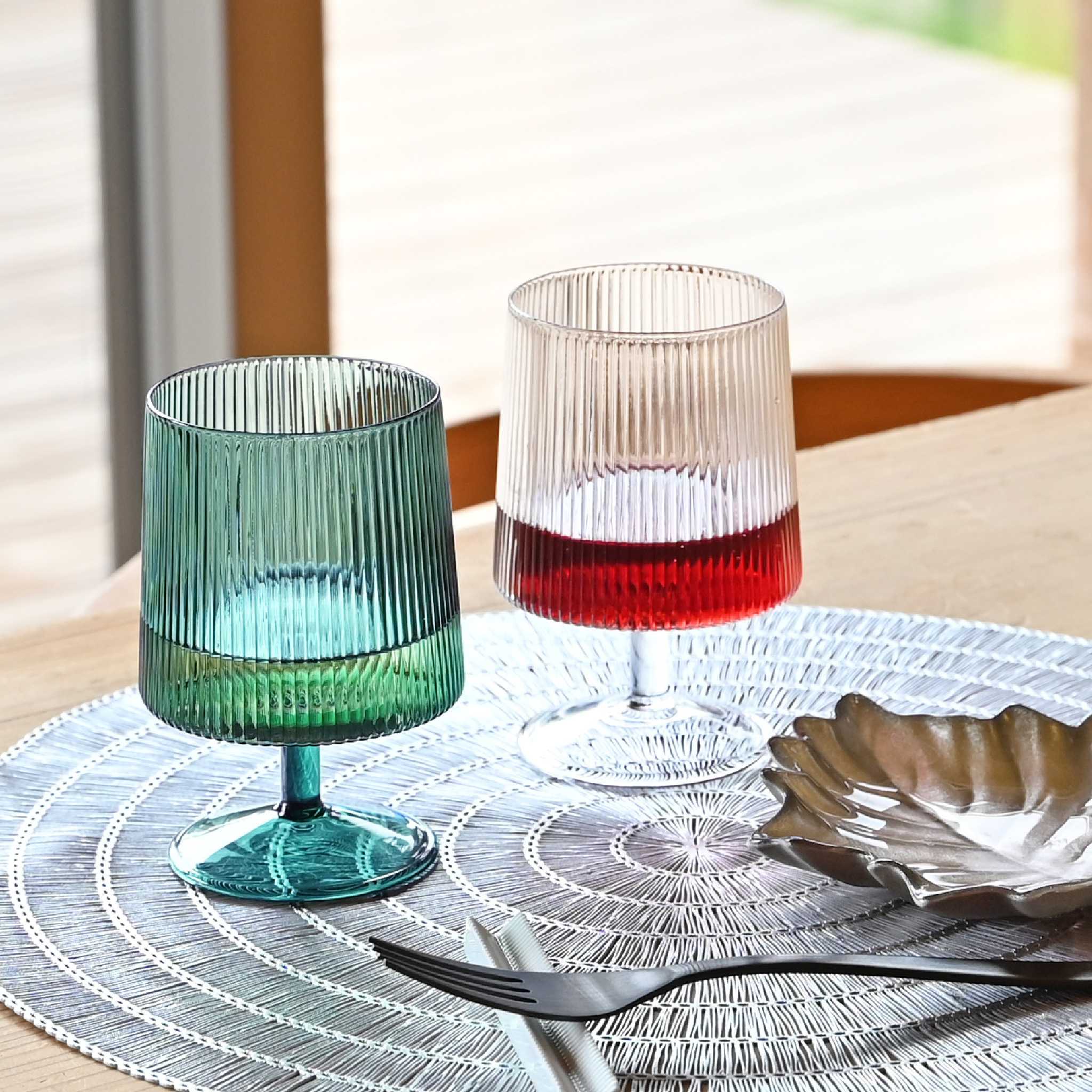 ワイングラス[モールグラス]