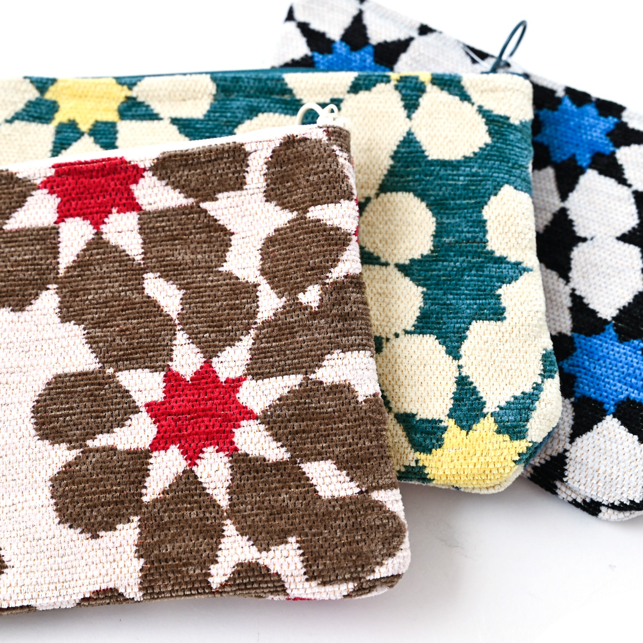 ヴァクトー　ポーチ ウエストポーチ【ユニセックス】ホワイト – FIDRA