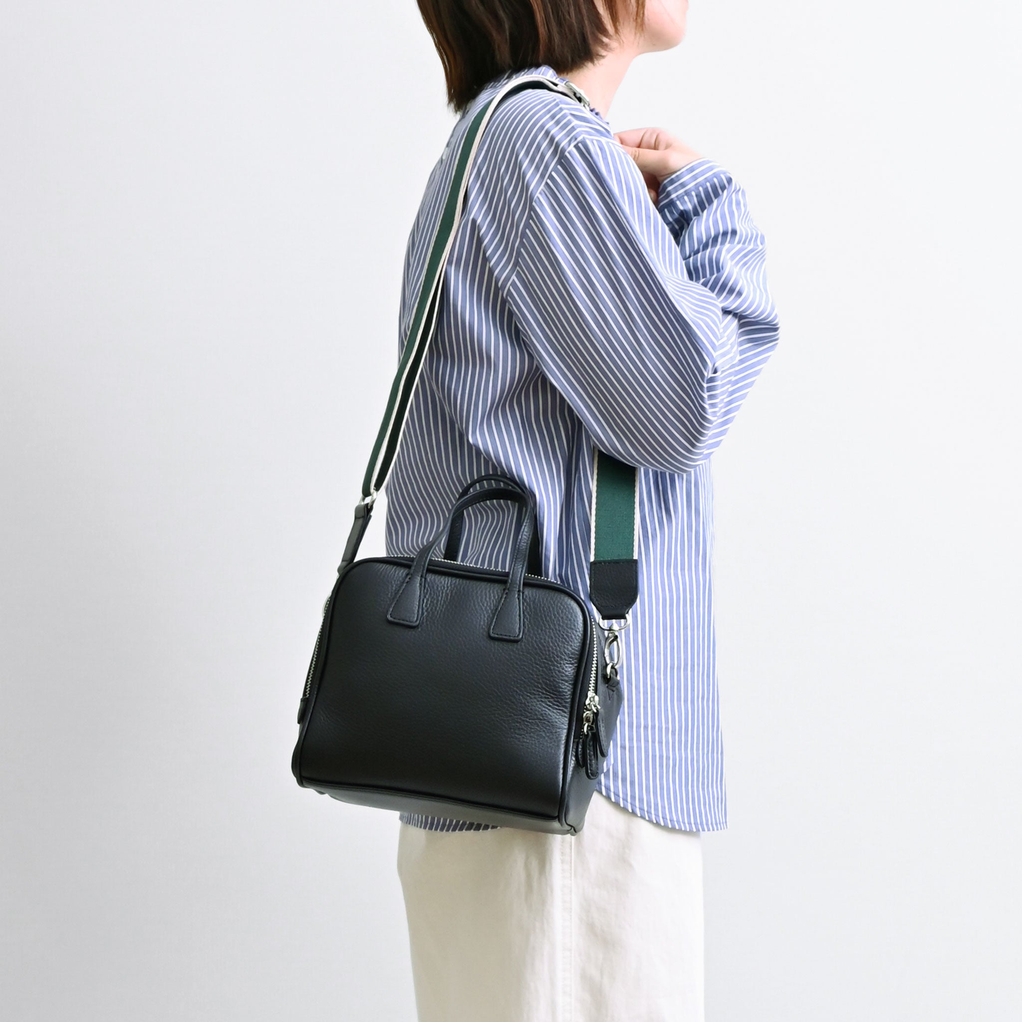 ボックスボストンショルダーバッグ